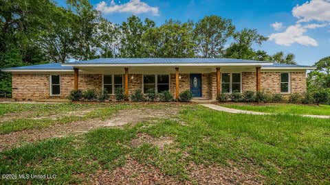 Homes For Sale - 4024 Castenera Avenue<br/> Moss Point, MS 39563