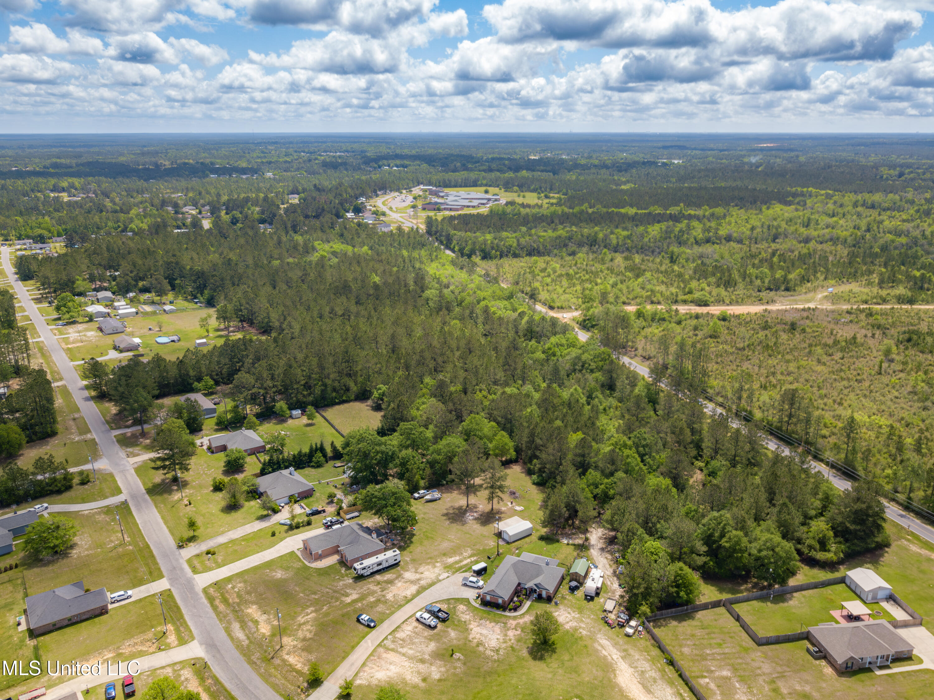 W Wortham Road, Saucier, Mississippi image 3