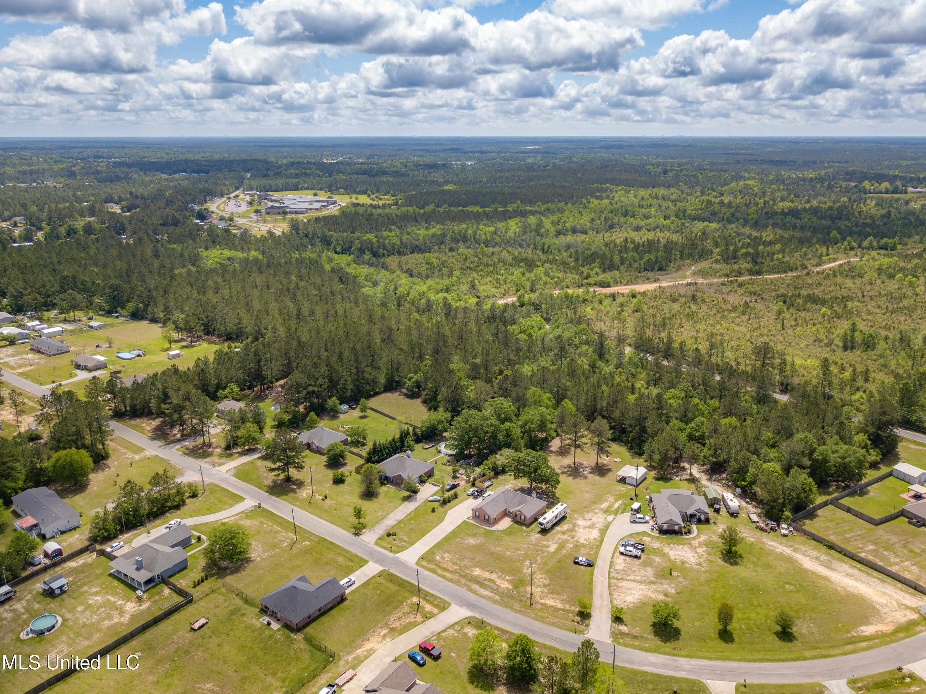 W Wortham Road, Saucier, Mississippi image 4