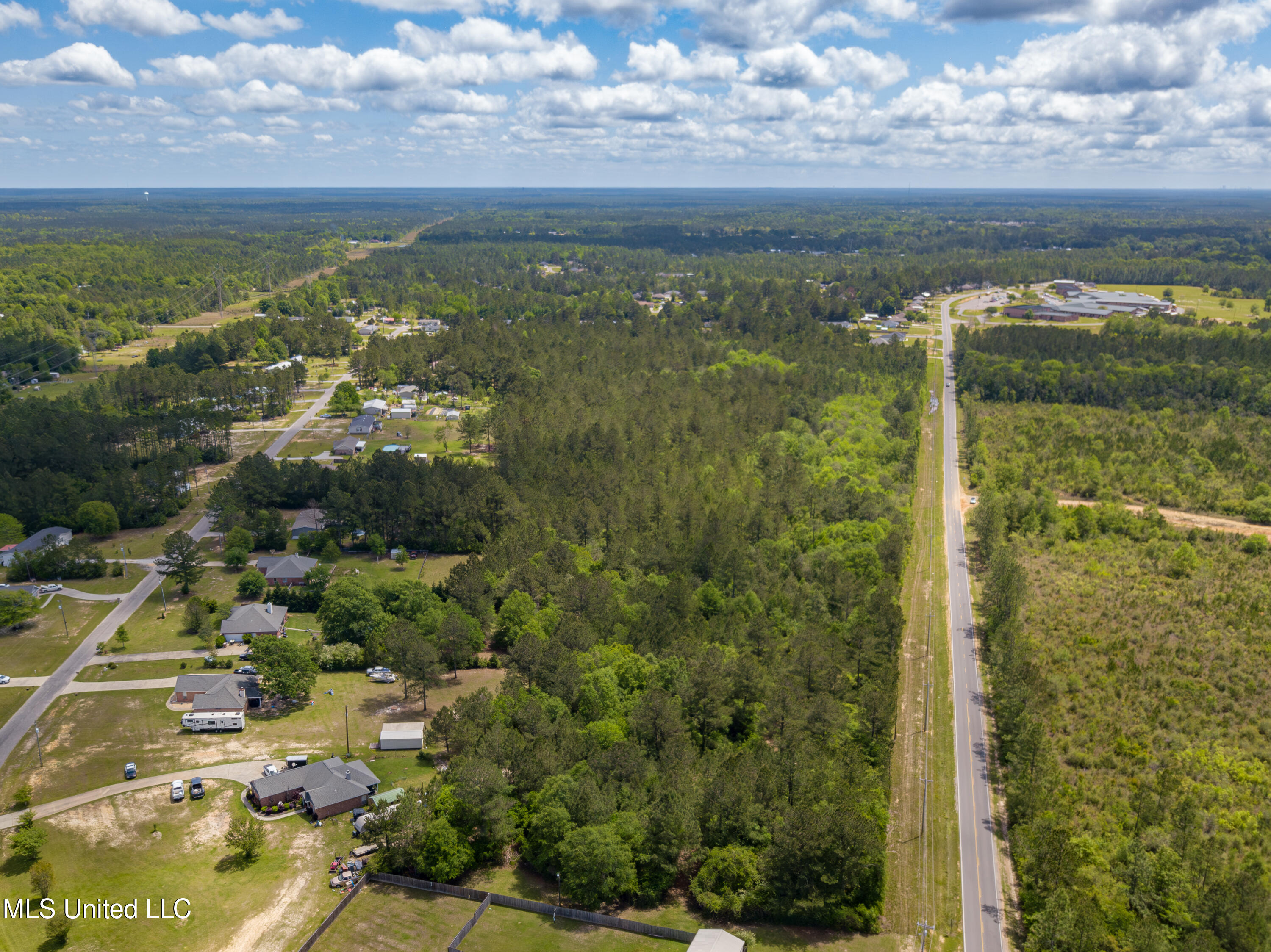 W Wortham Road, Saucier, Mississippi image 2