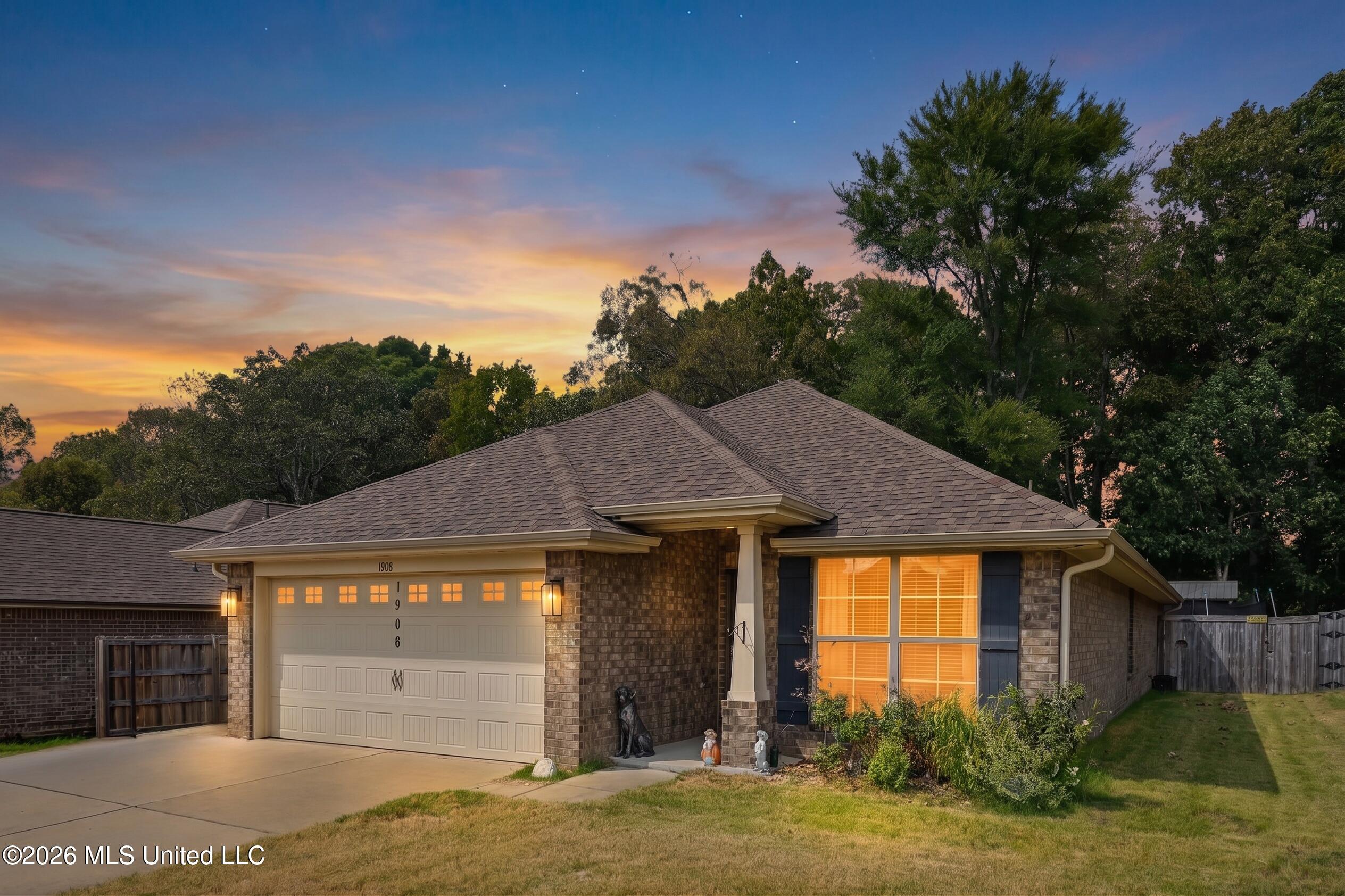 1908 Central Ridge Drive