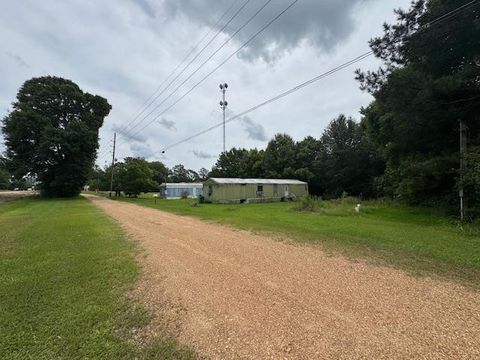 Vacant Land For Sale - Hwy 24<br/> Centreville, MS 39631