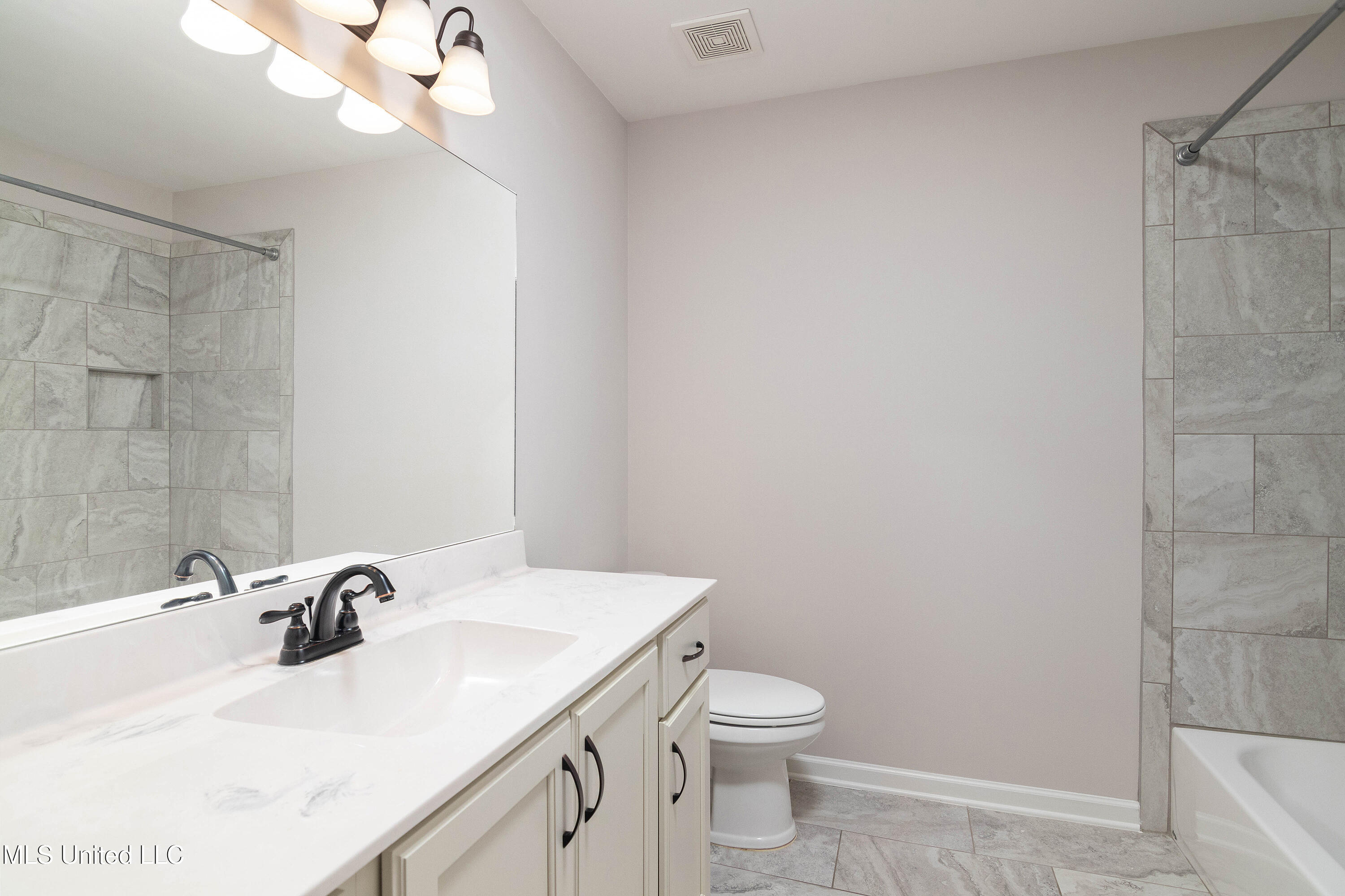4671 Riva Ridge Drive, Olive Branch, Mississippi image 22