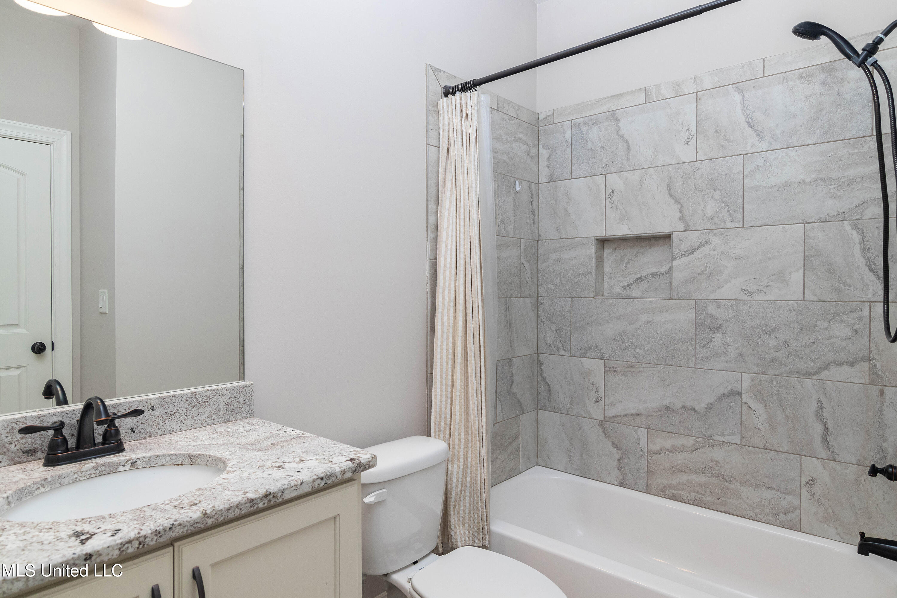 4671 Riva Ridge Drive, Olive Branch, Mississippi image 18