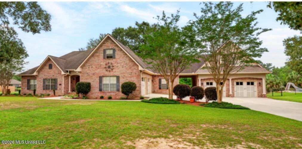 9003 Twin Oak Court