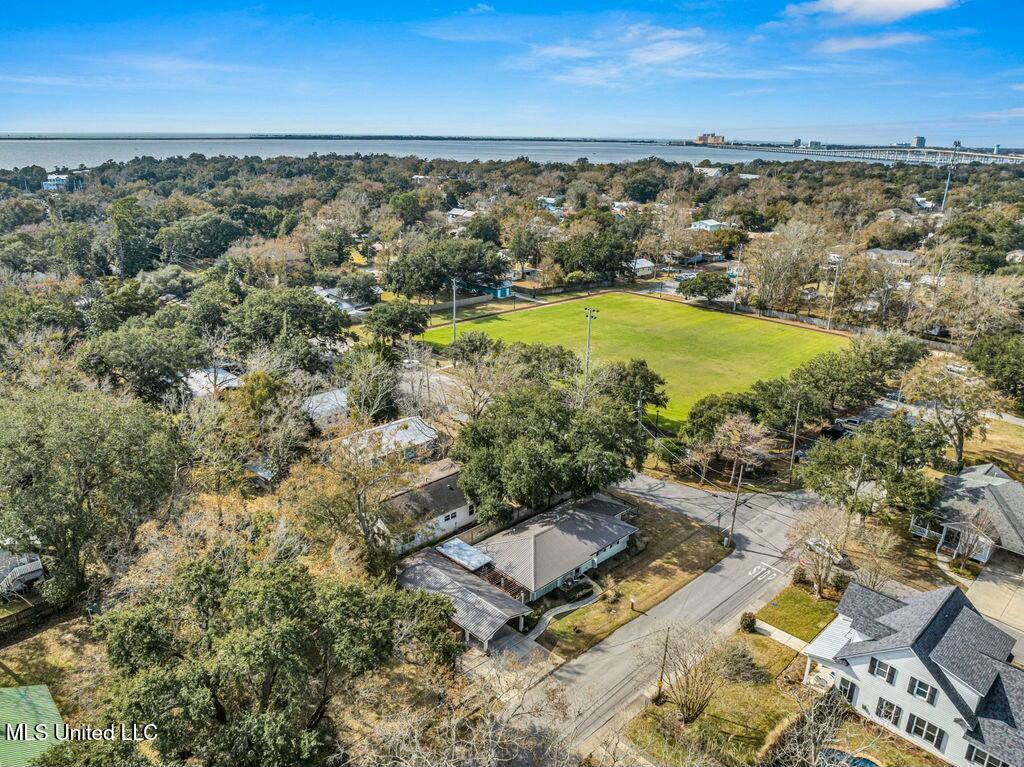 1502 Porter Avenue, Ocean Springs, Mississippi image 43