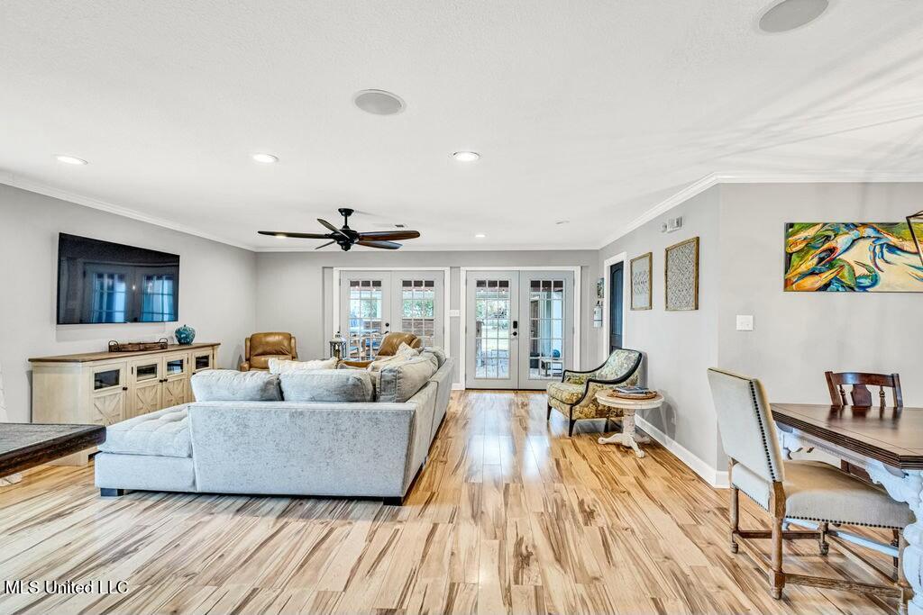 1502 Porter Avenue, Ocean Springs, Mississippi image 11