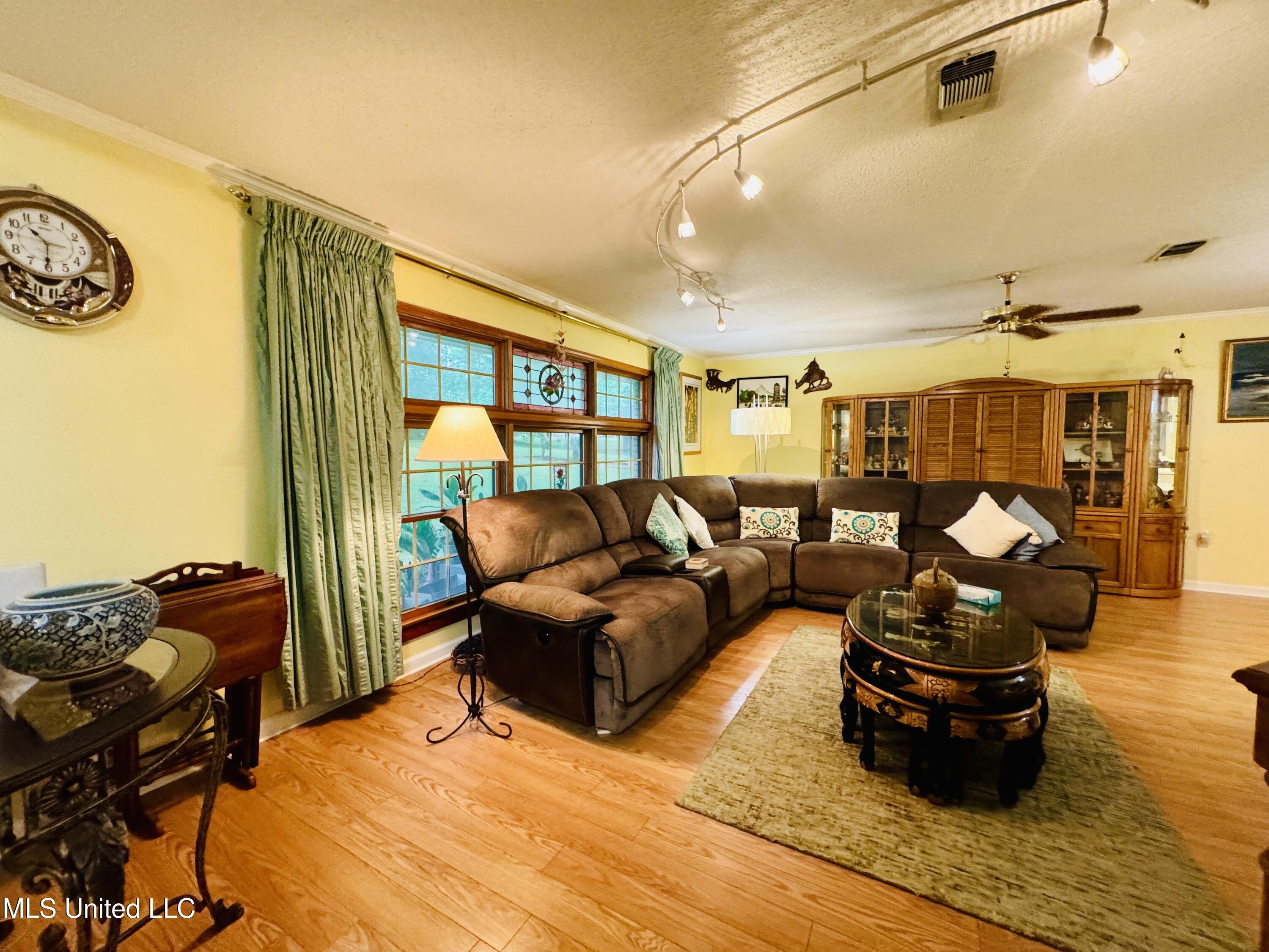 18581 W Wortham Road, Saucier, Mississippi image 28