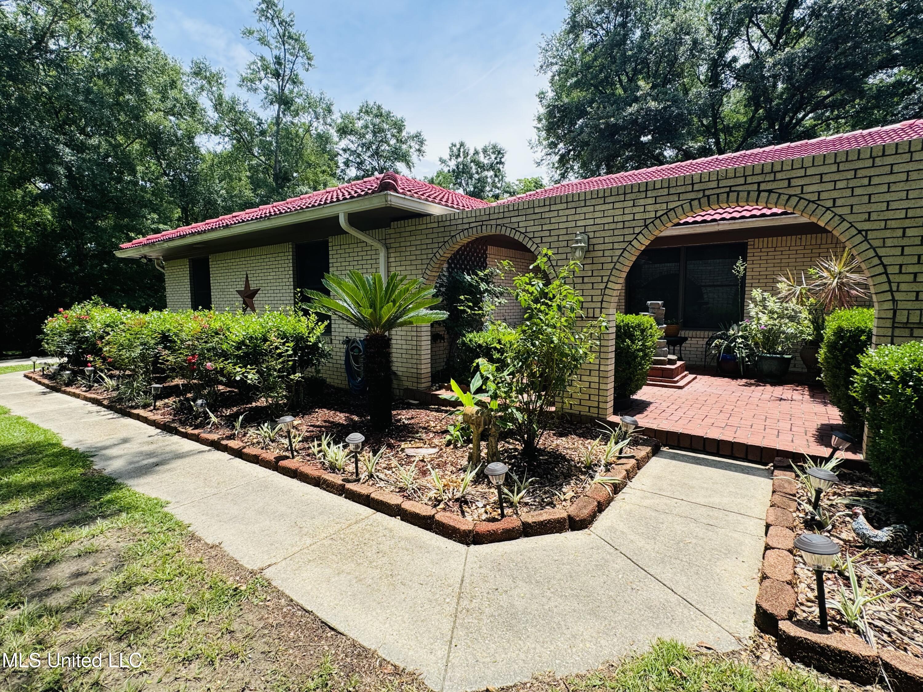 18581 W Wortham Road, Saucier, Mississippi image 11
