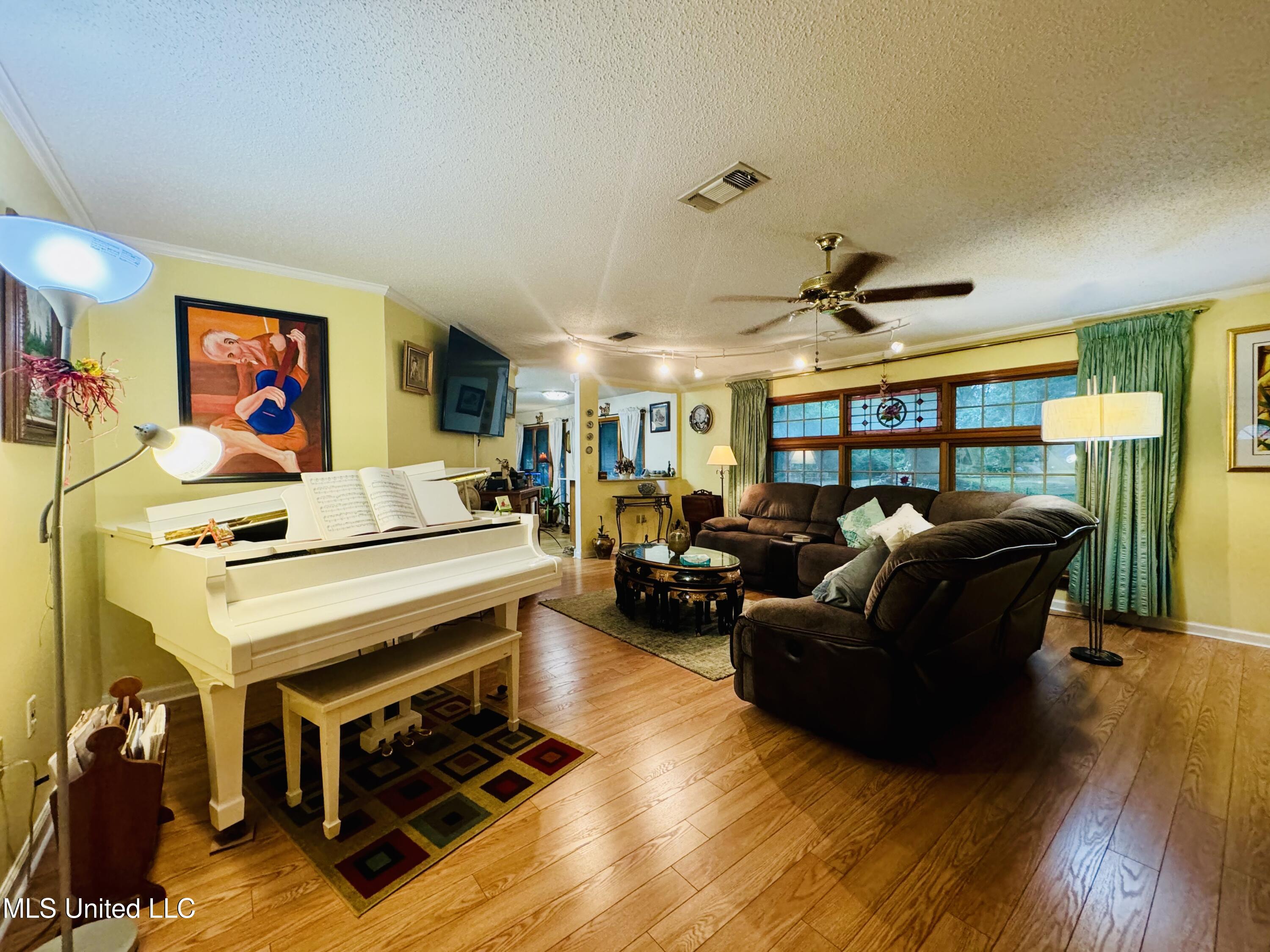 18581 W Wortham Road, Saucier, Mississippi image 25