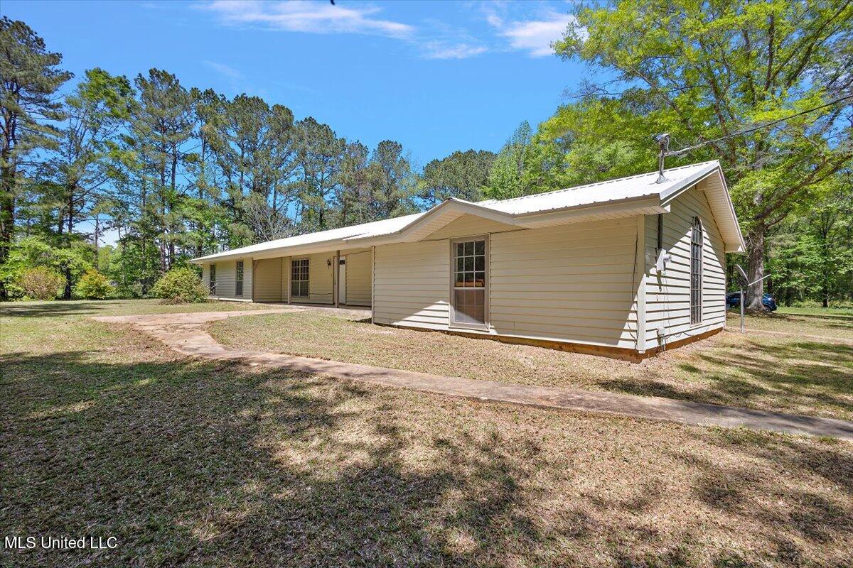 118 George Keys Drive, Mendenhall, Mississippi image 6