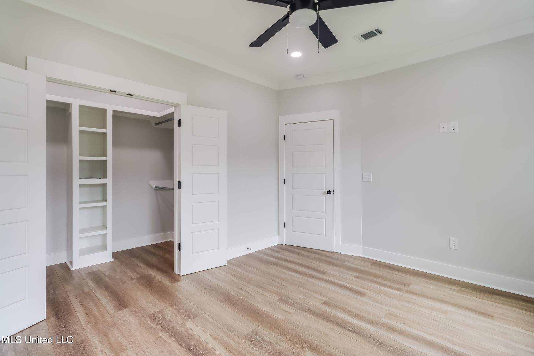 117 Oak View Avenue, Long Beach, Mississippi image 17
