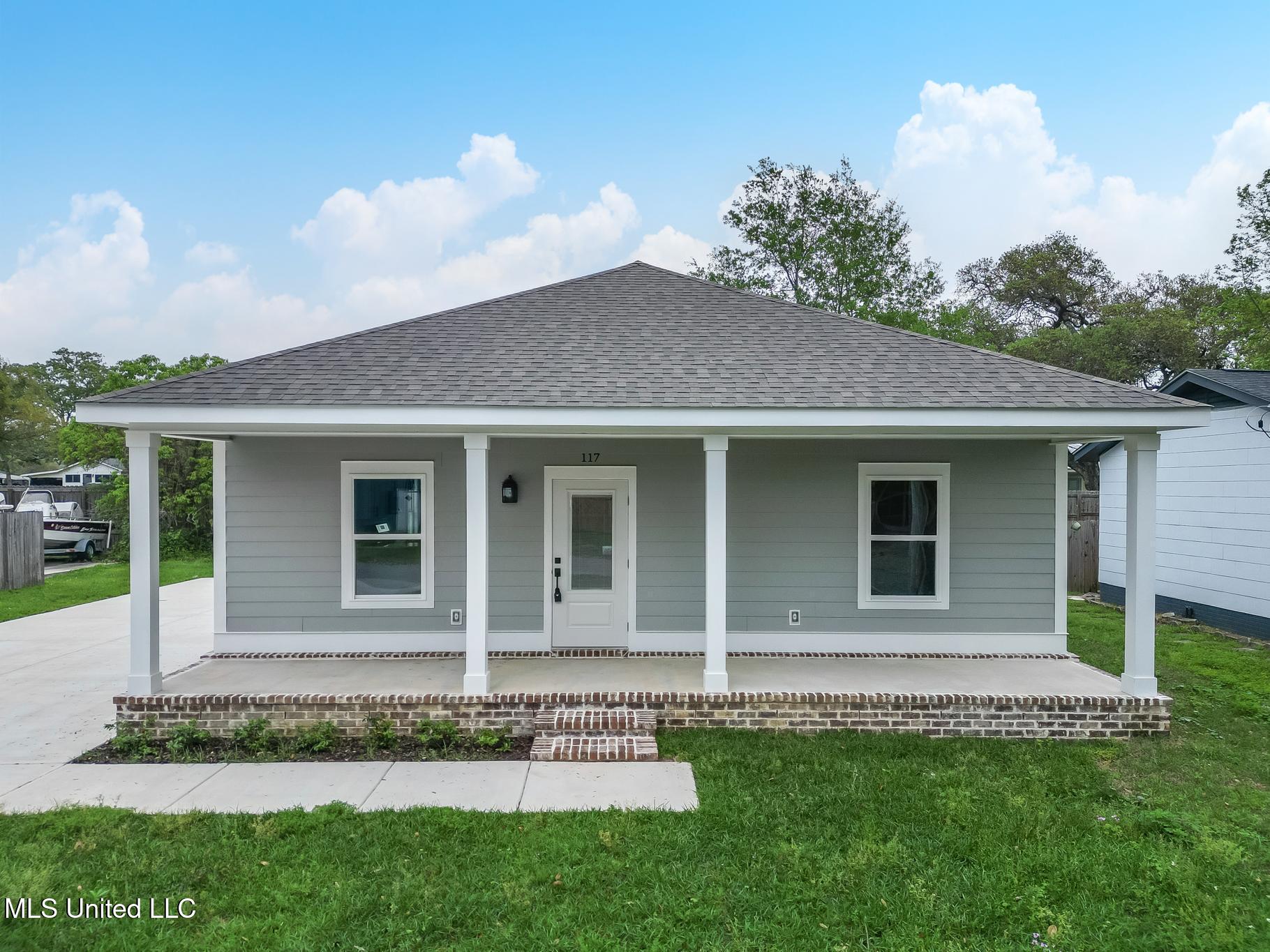 117 Oak View Avenue, Long Beach, Mississippi image 2