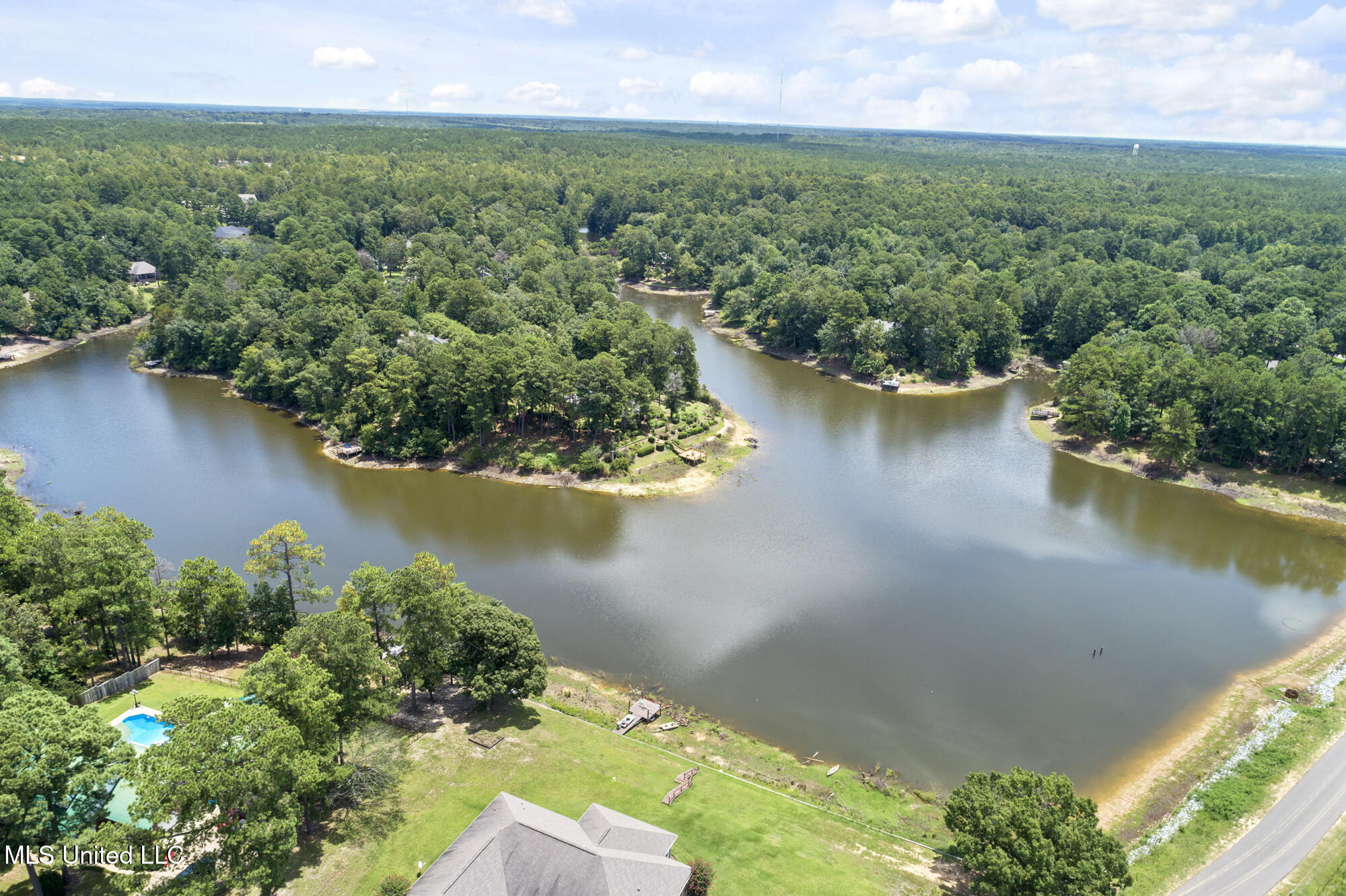 12 Silverstone, Petal, Mississippi image 29