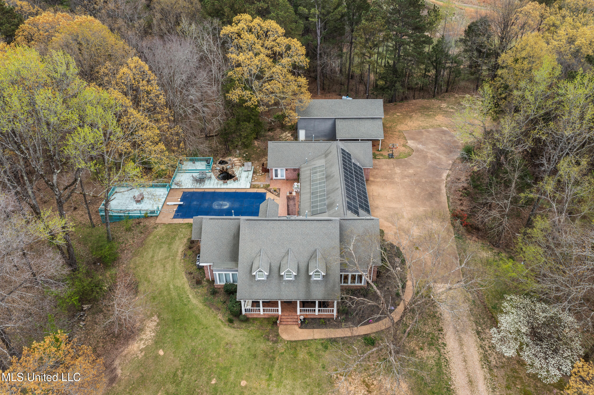 1459 Vassar Road, Pope, Mississippi image 11