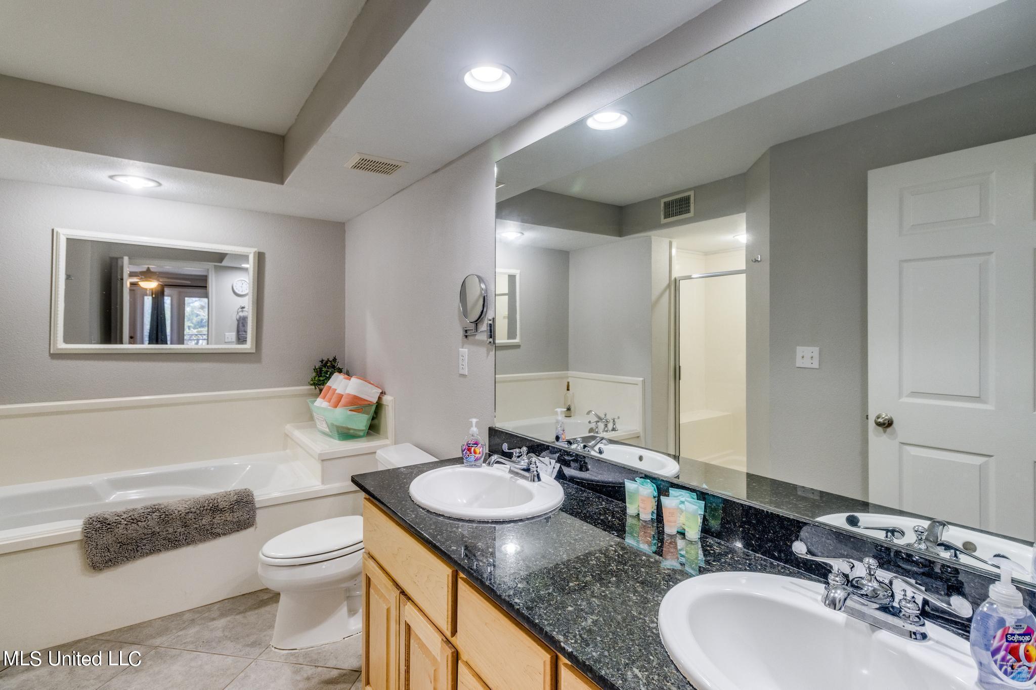 2046 Beach Boulevard #A325, Biloxi, Mississippi image 22
