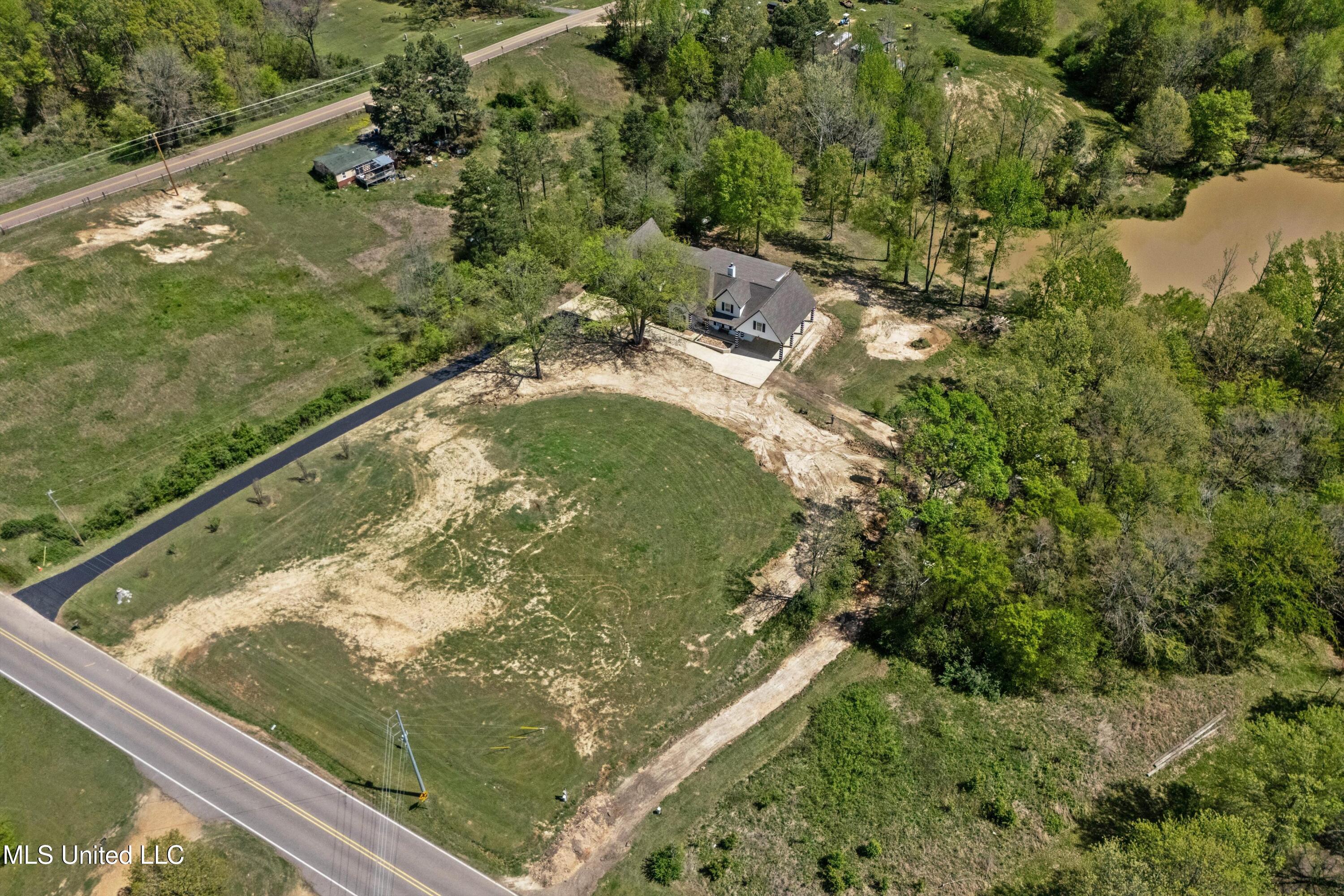920 Red Banks Rd N Rd, Byhalia, Mississippi image 40