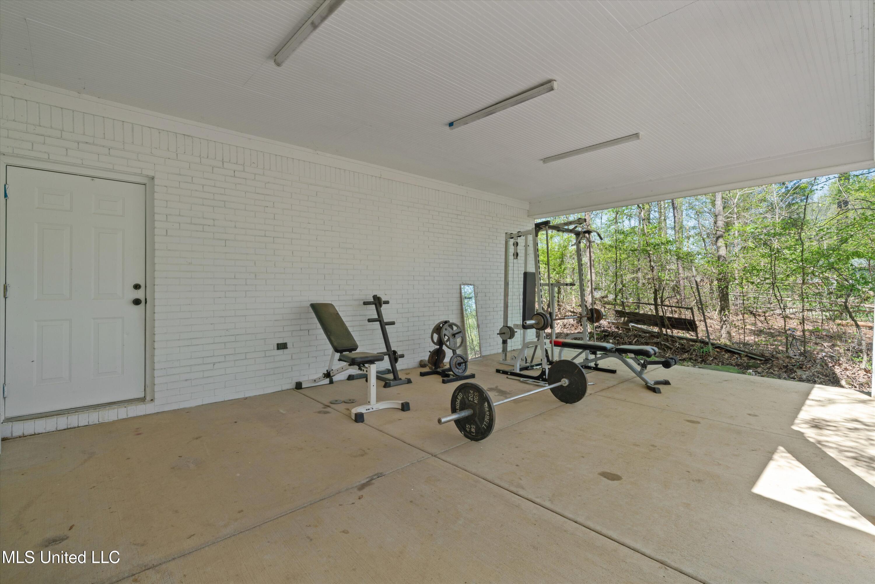 920 Red Banks Rd N Rd, Byhalia, Mississippi image 37