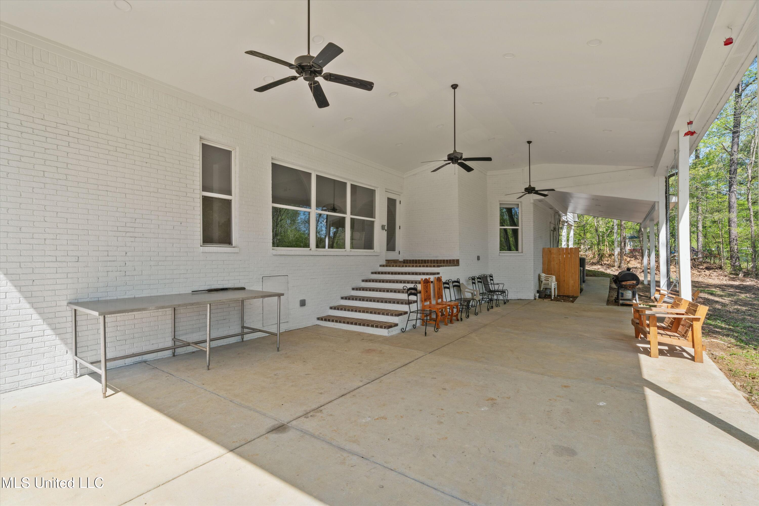 920 Red Banks Rd N Rd, Byhalia, Mississippi image 35