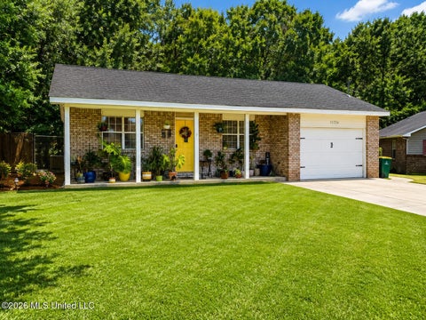 Homes For Sale - 11356 Fenton Drive<br/> Biloxi, MS 39532