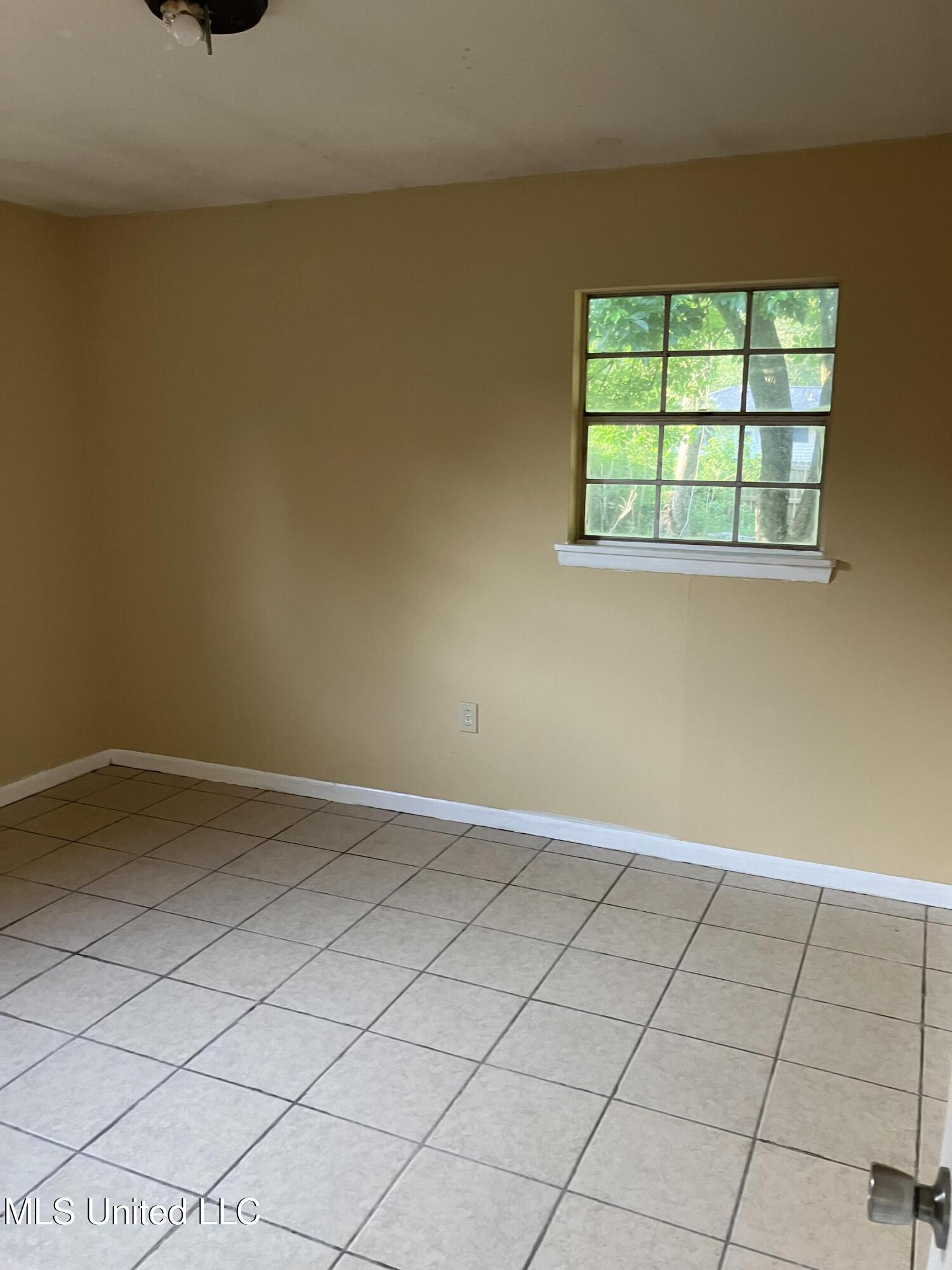 117 Gandy Circle, Long Beach, Mississippi image 7