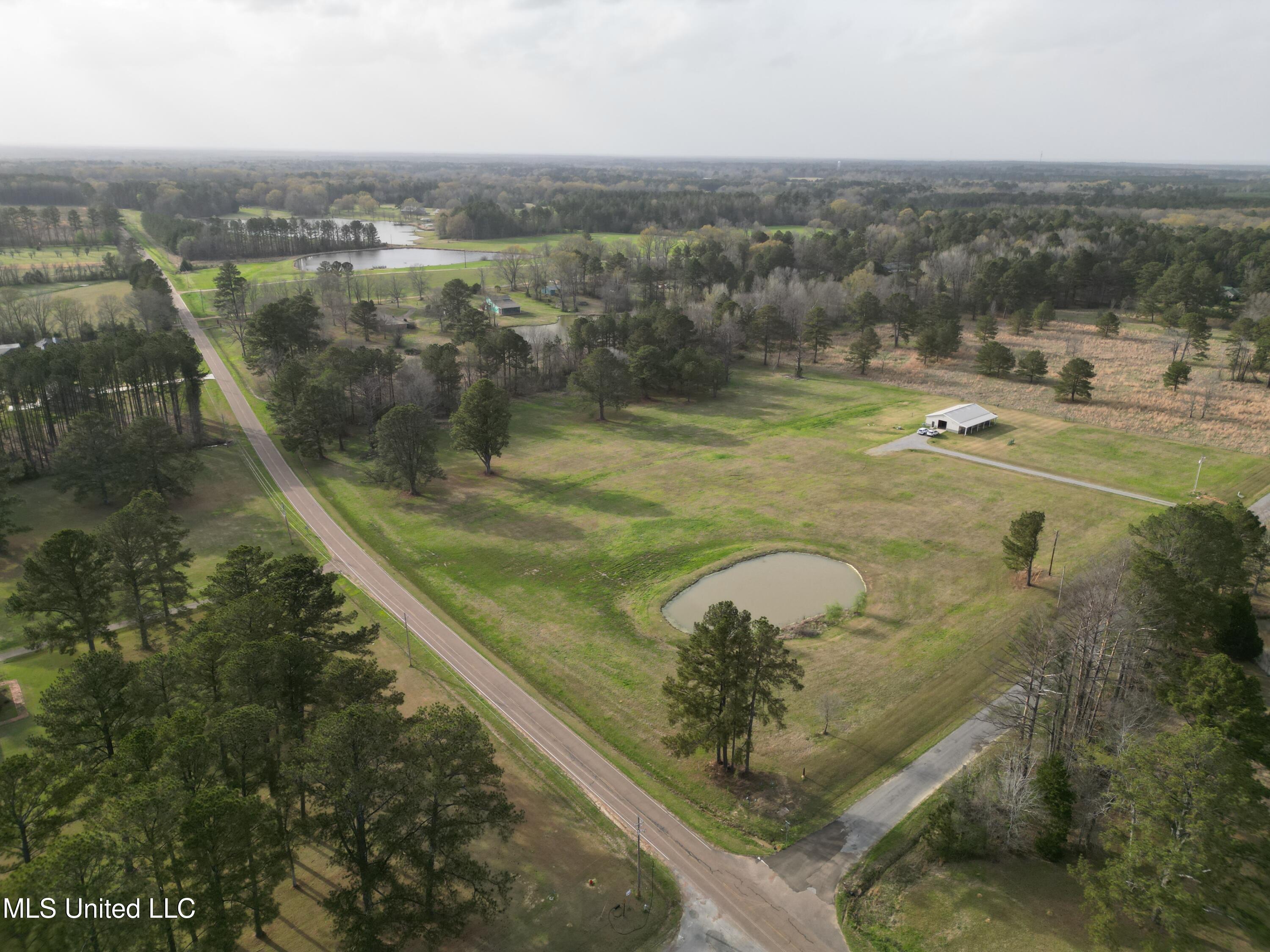 759 Ratliff Ferry Road, Canton, Mississippi image 9