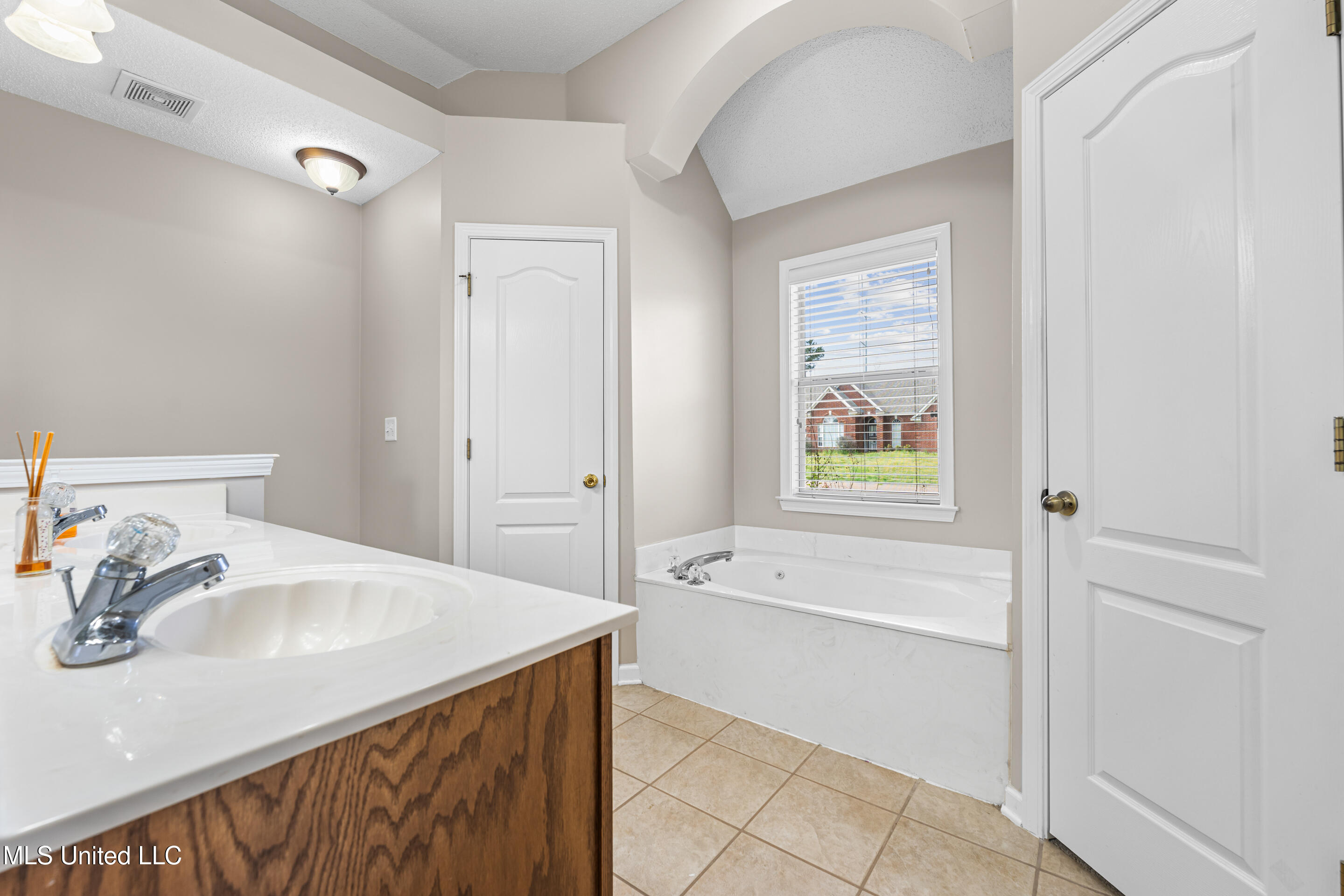 6382 W Sandbourne, Olive Branch, Mississippi image 19