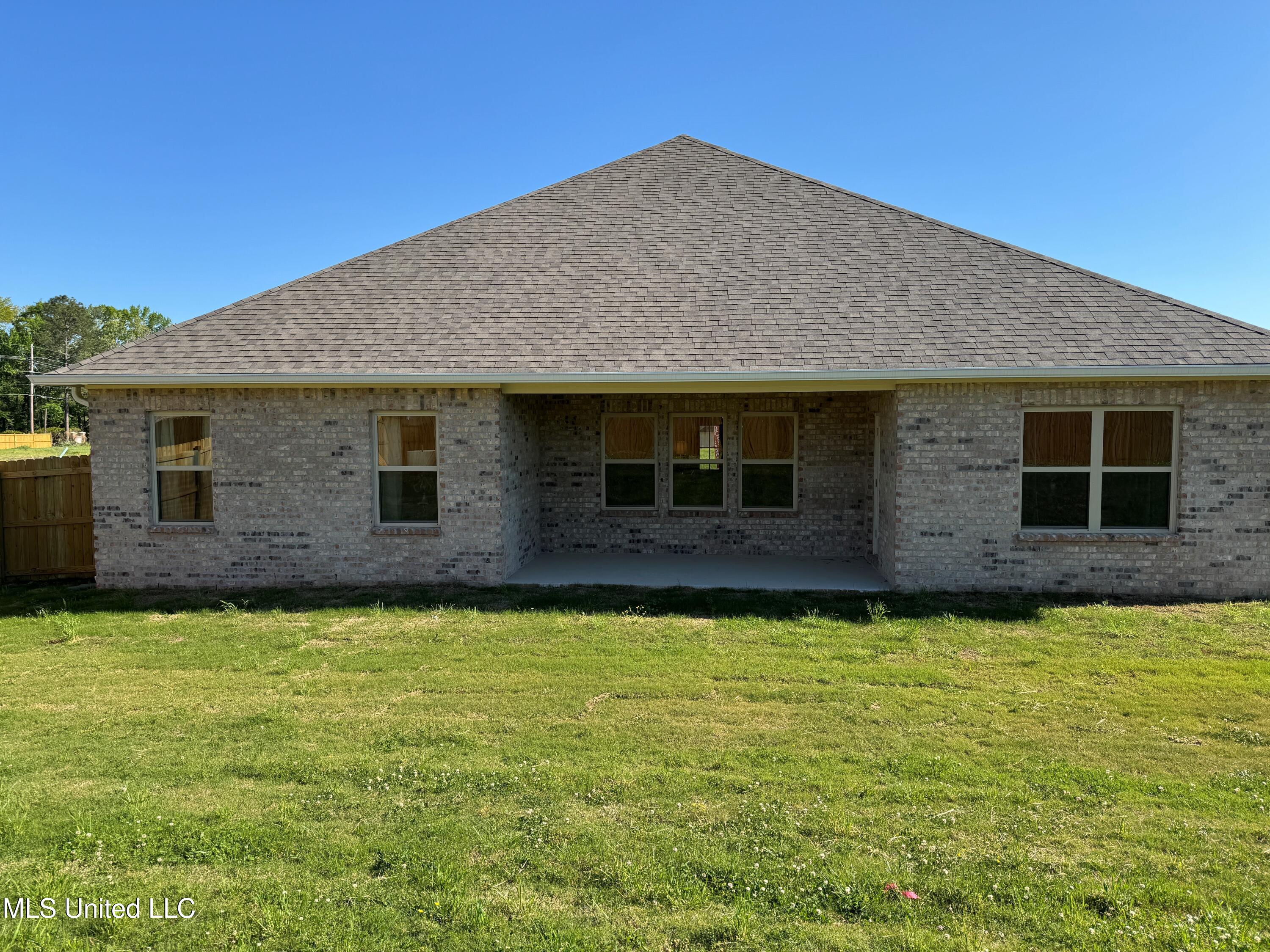 106 Horseshoe Boulevard, Clinton, Mississippi image 30