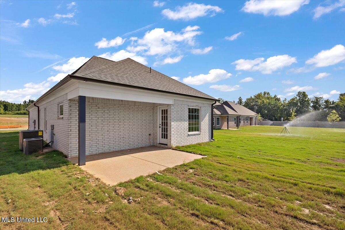 8821 Tucker Lane, Southaven, Mississippi image 24