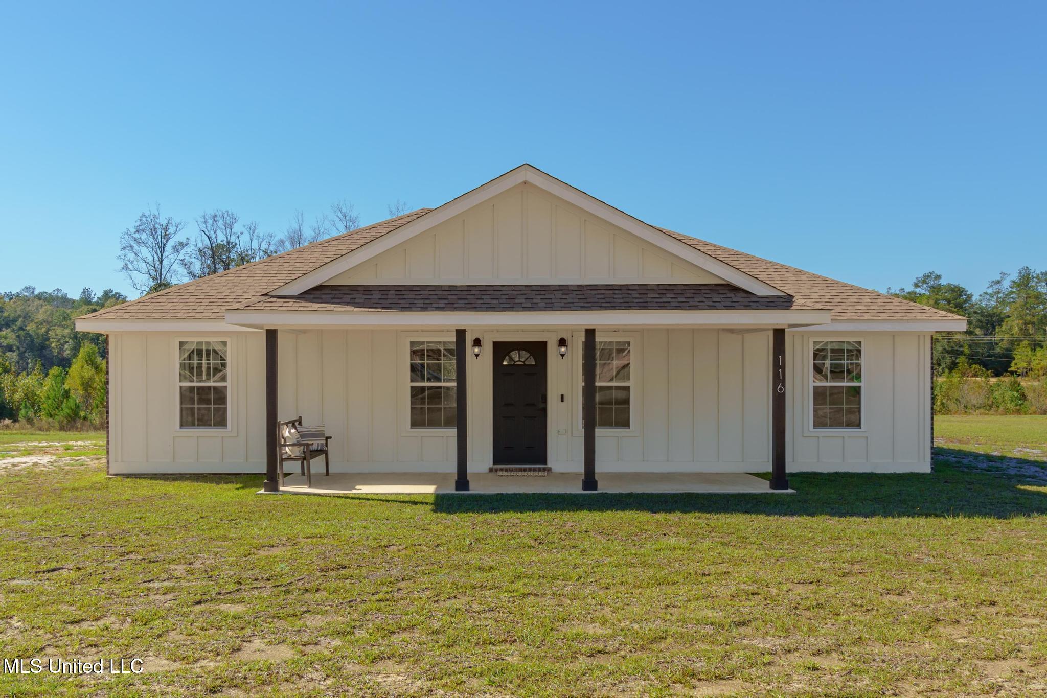 116 Water Oak Drive, Lucedale, Mississippi image 1