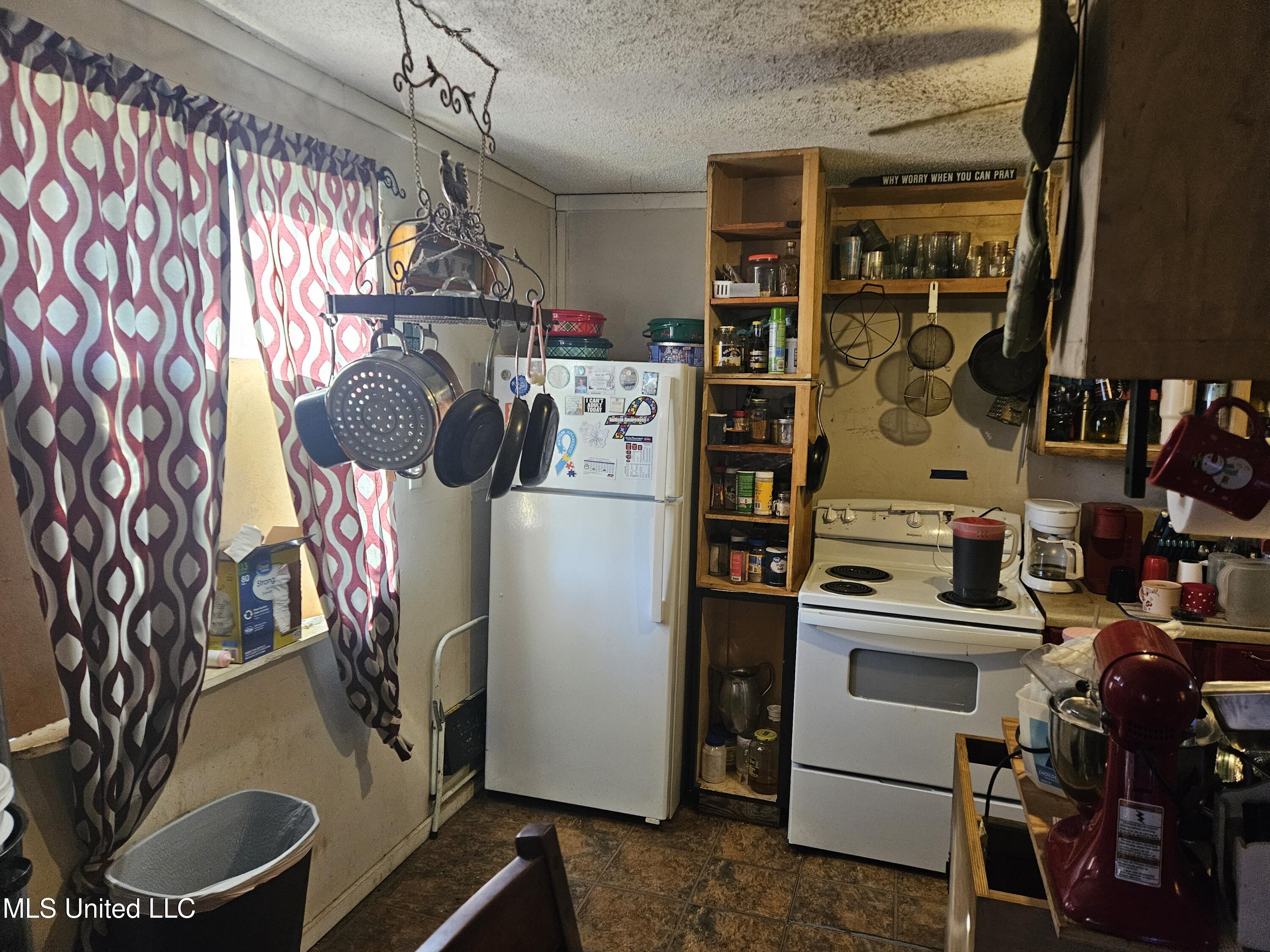 8800 Graham Road, Moss Point, Mississippi image 22