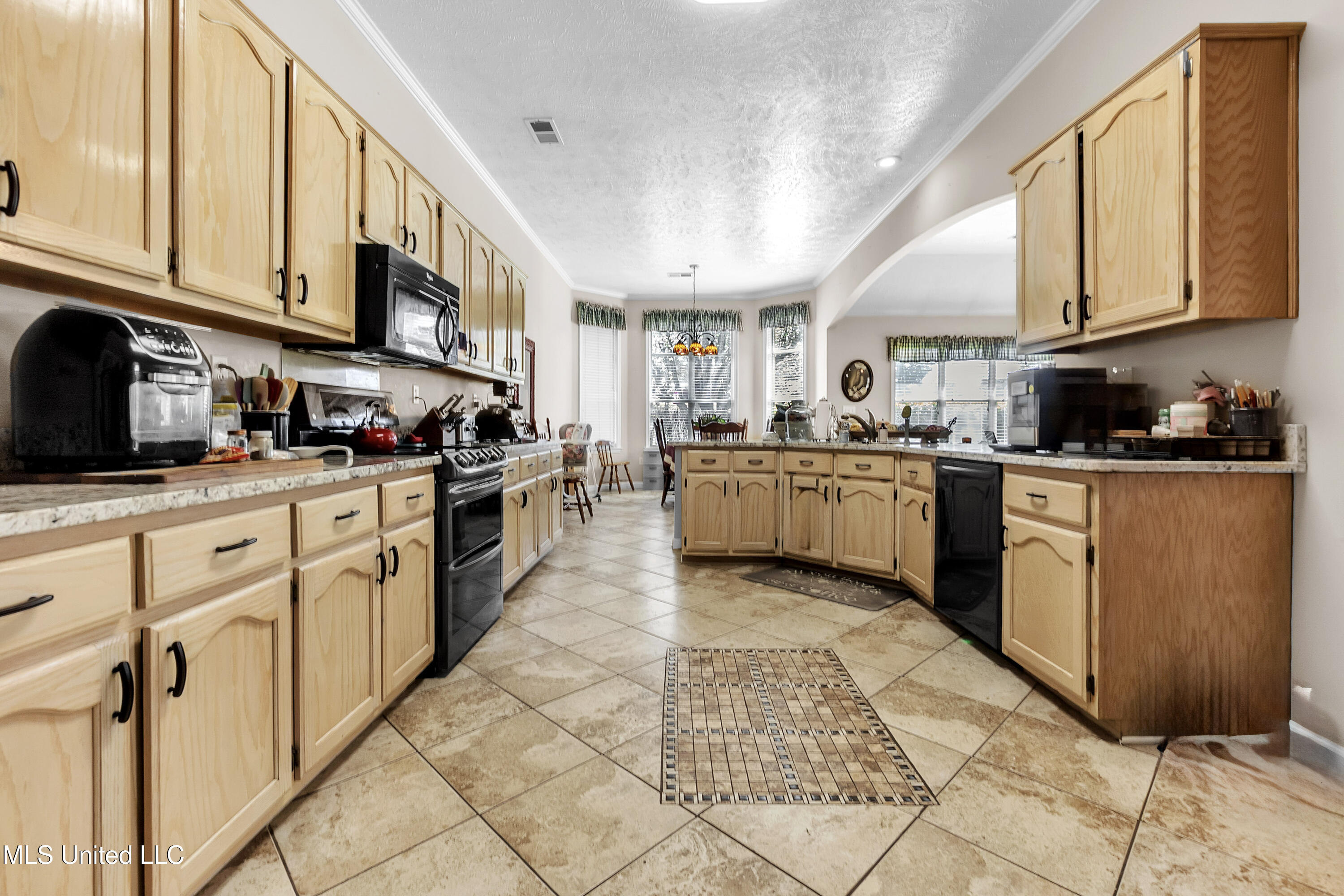 9082 Fox Cove, Olive Branch, Mississippi image 23