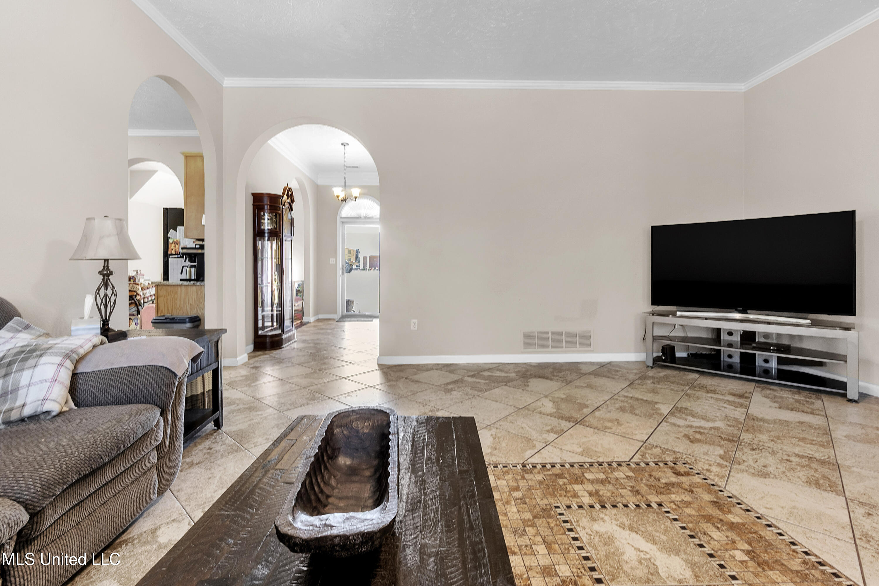 9082 Fox Cove, Olive Branch, Mississippi image 21