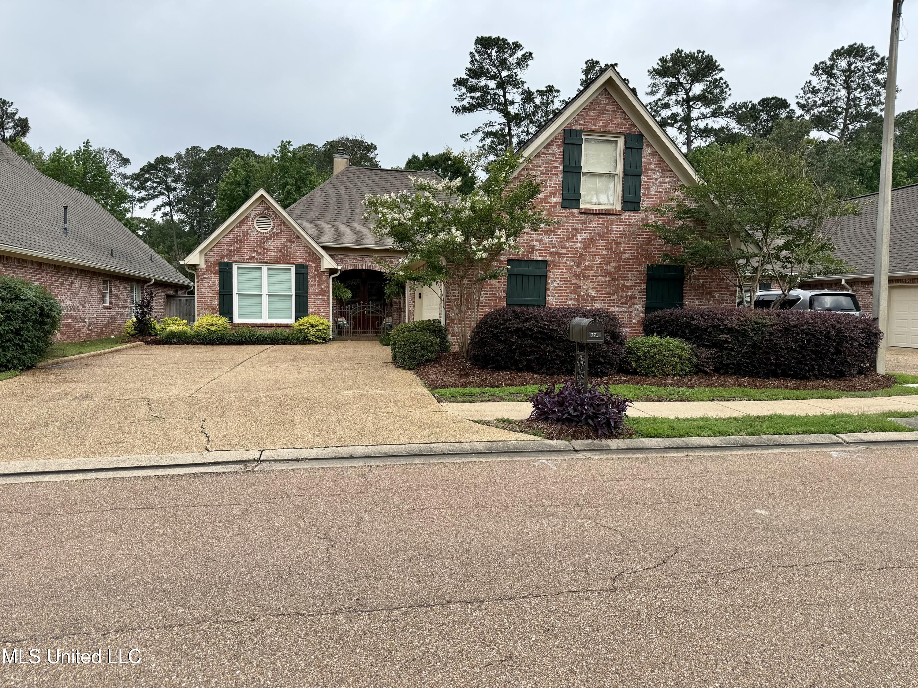 771 Versailles Drive, Ridgeland, Mississippi image 3
