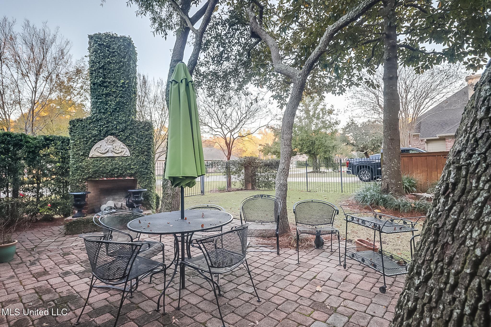 420 Chablis Lane, Biloxi, Mississippi image 37