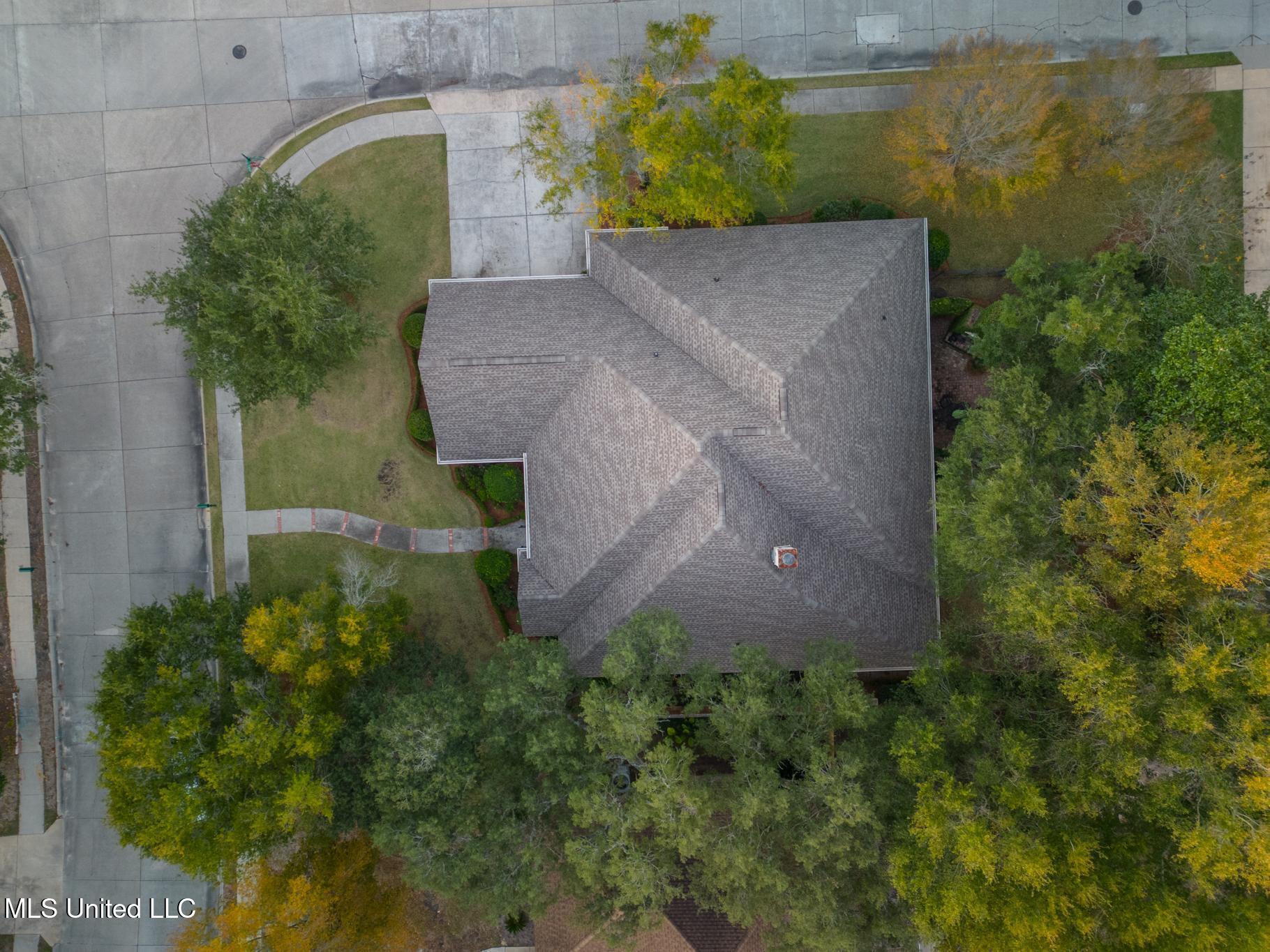 420 Chablis Lane, Biloxi, Mississippi image 43