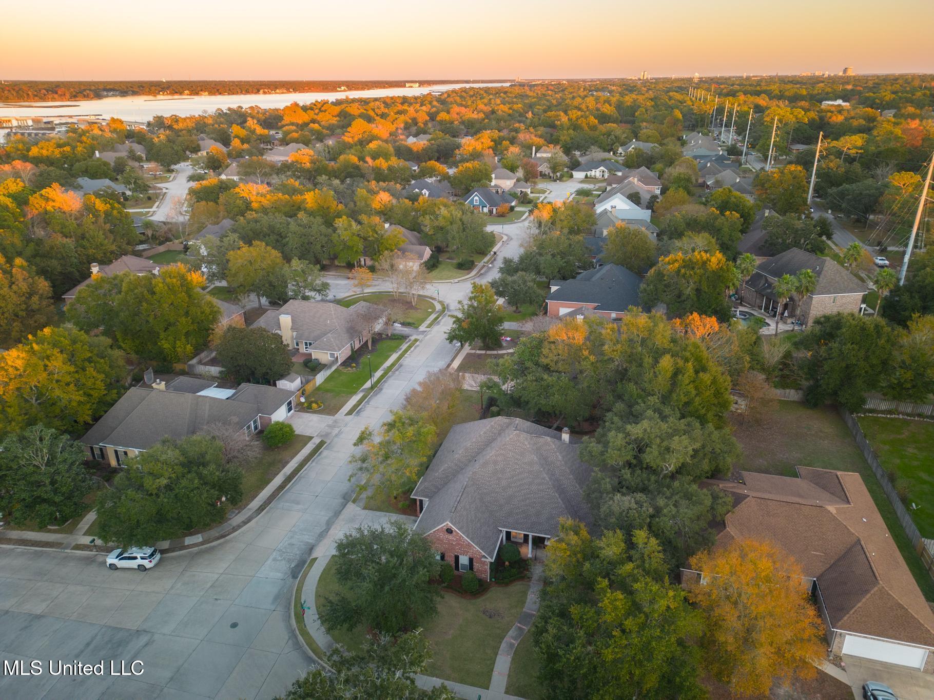 420 Chablis Lane, Biloxi, Mississippi image 45