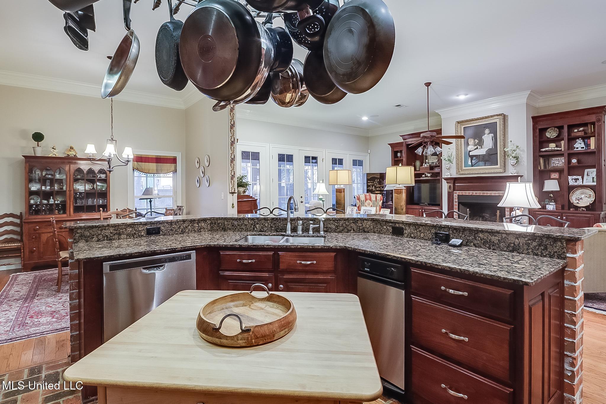 420 Chablis Lane, Biloxi, Mississippi image 25