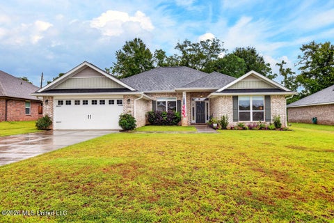 Homes For Sale - 13916 Ruby Lane<br/> Biloxi, MS 39532