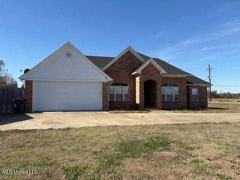 Homes For Sale - 2502 Murphree Drive<br/> Leflore County, Greenwood, MS 38930