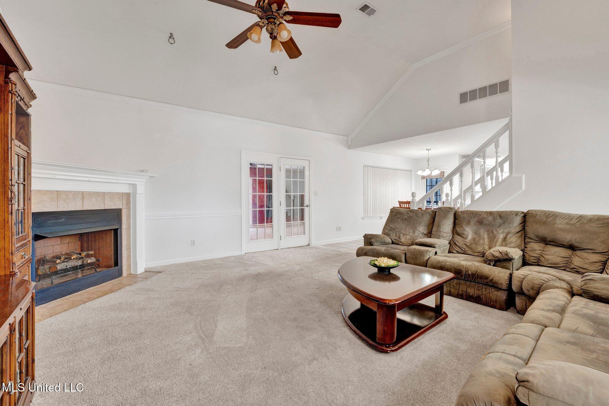 7888 E Shelburne Lane, Southaven, Mississippi image 17
