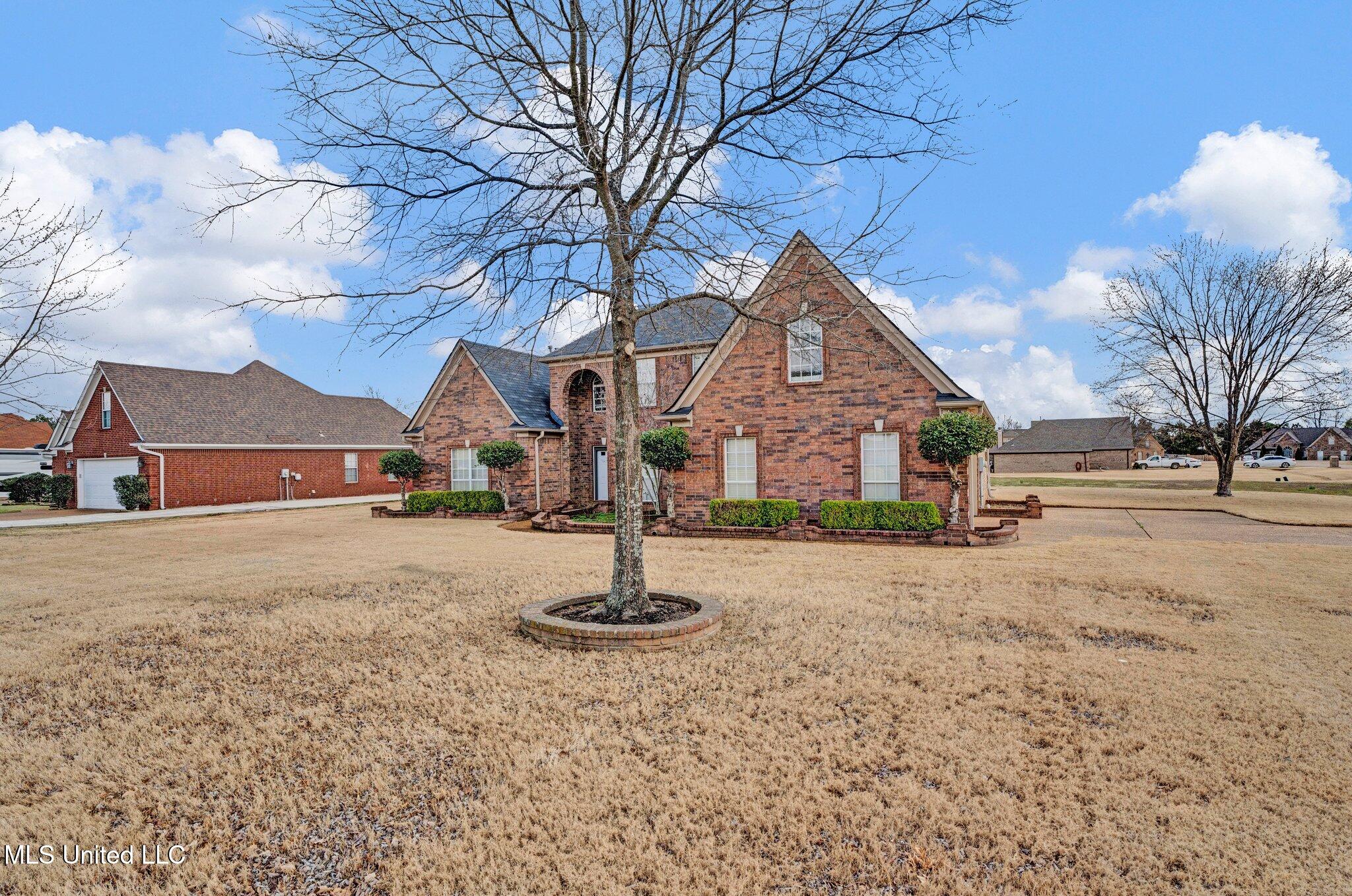 7888 E Shelburne Lane, Southaven, Mississippi image 49