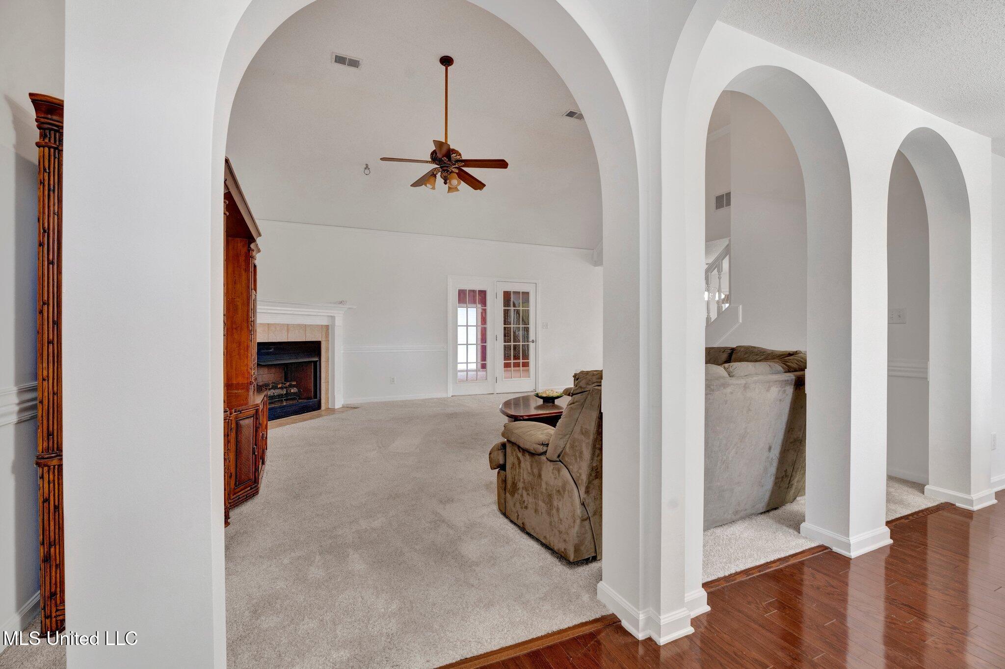7888 E Shelburne Lane, Southaven, Mississippi image 16