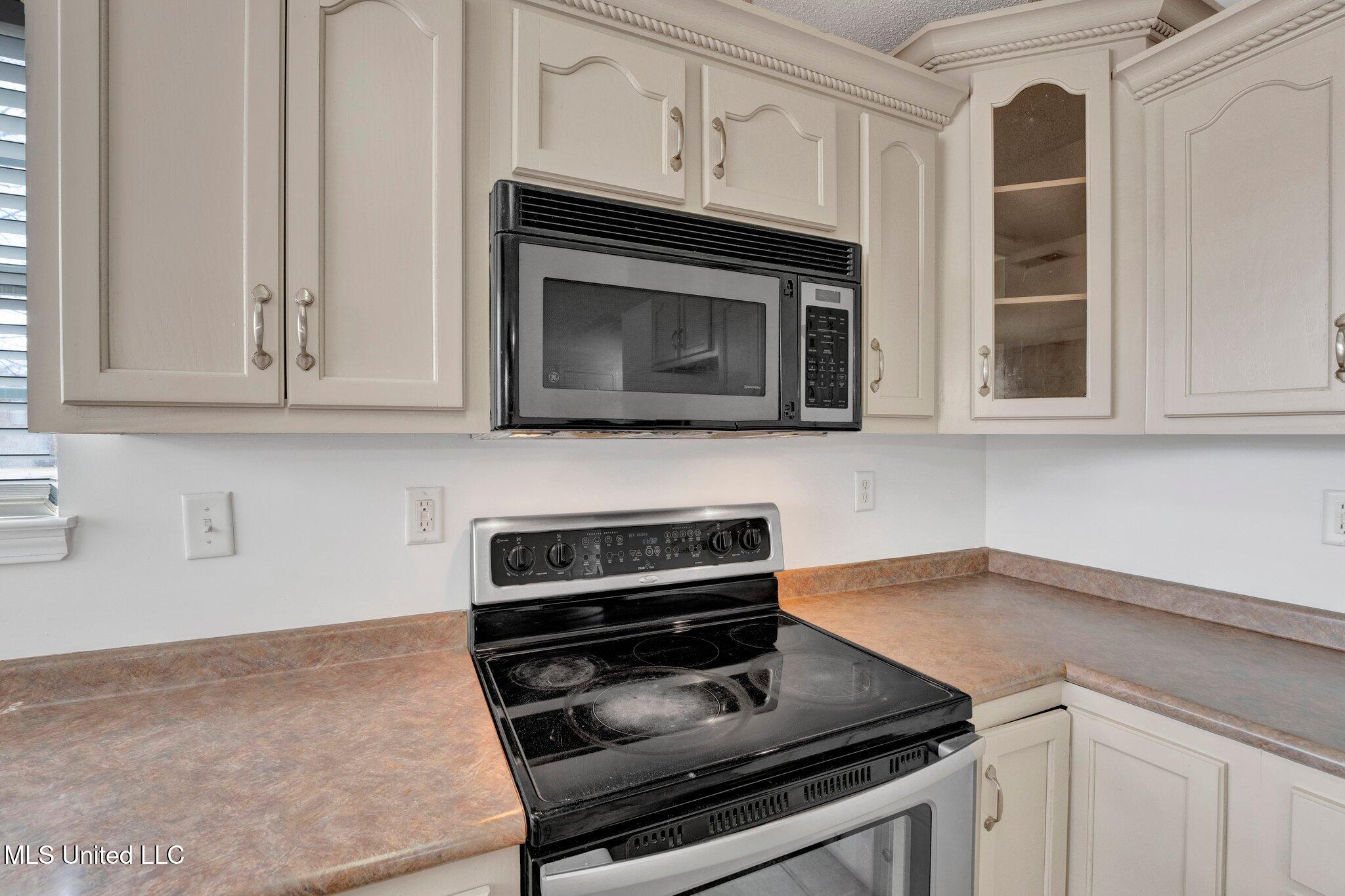 7888 E Shelburne Lane, Southaven, Mississippi image 23