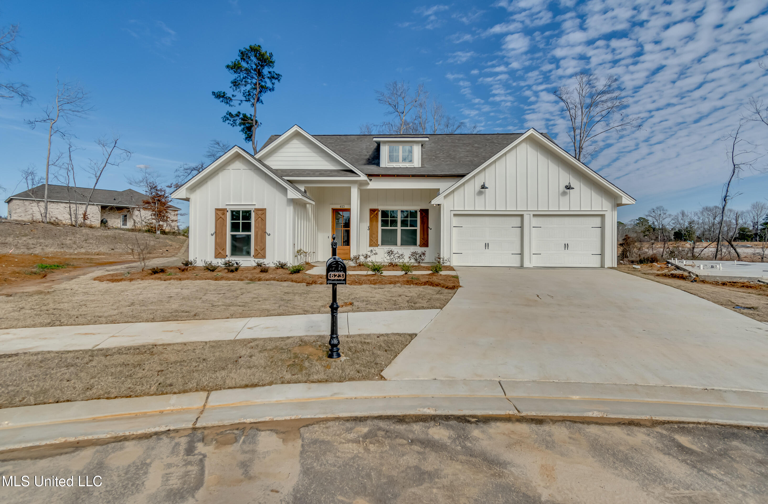 623 Cobalt Way Way, Brandon, Mississippi image 1