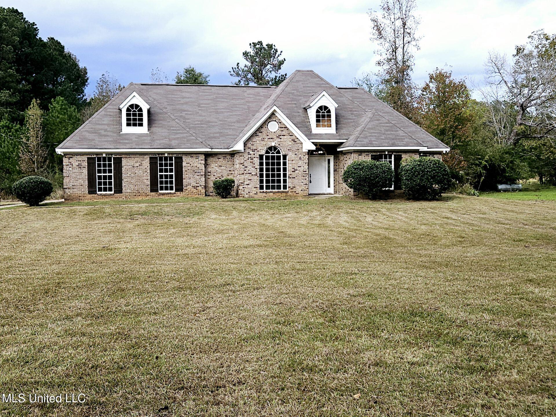 151 Heather Road, Florence, Mississippi image 1