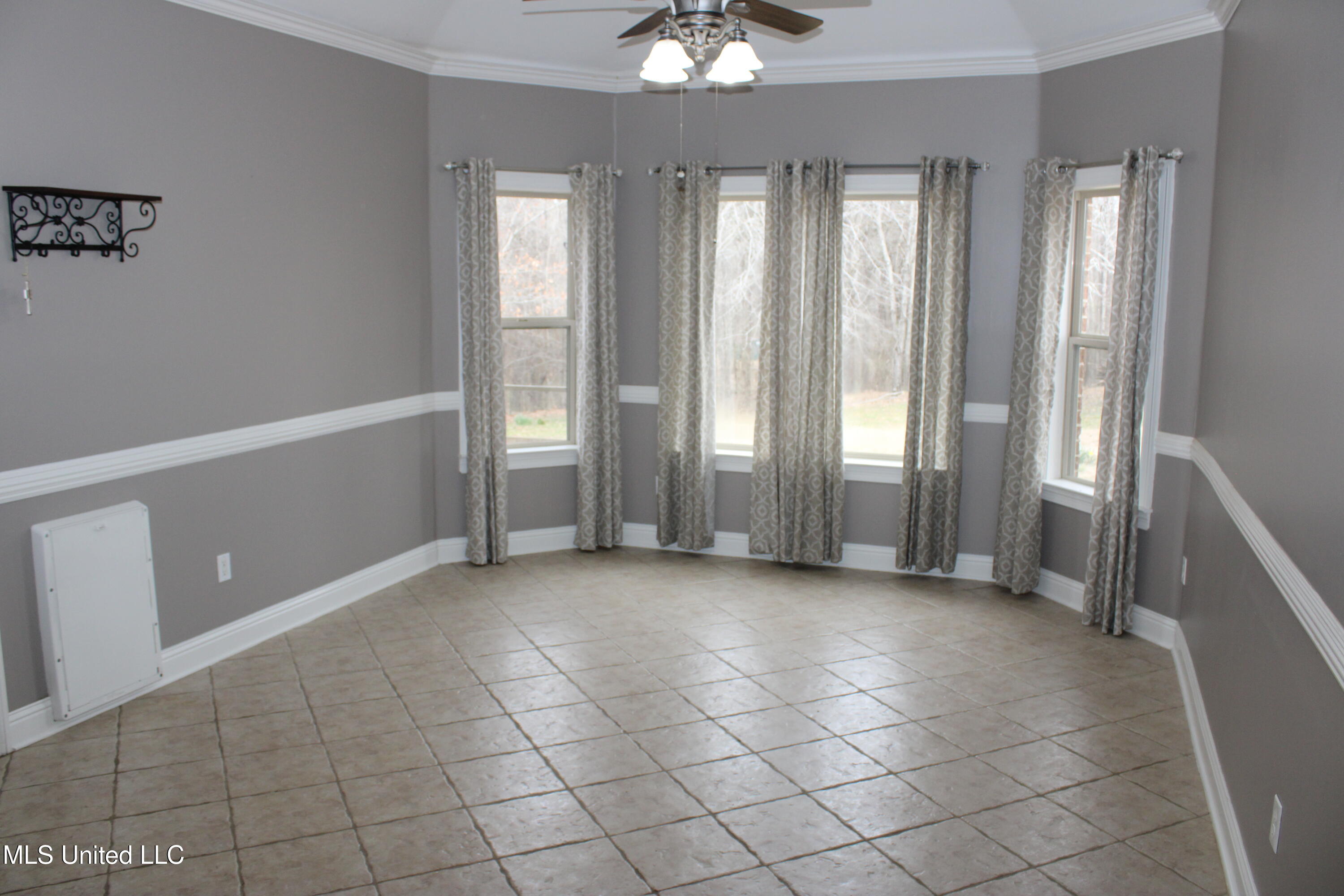 13804 Whispering Pines Drive, Olive Branch, Mississippi image 17