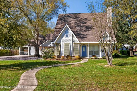 Homes For Sale - 723 Old Spanish Trail<br/> Bay Saint Louis, MS 39520