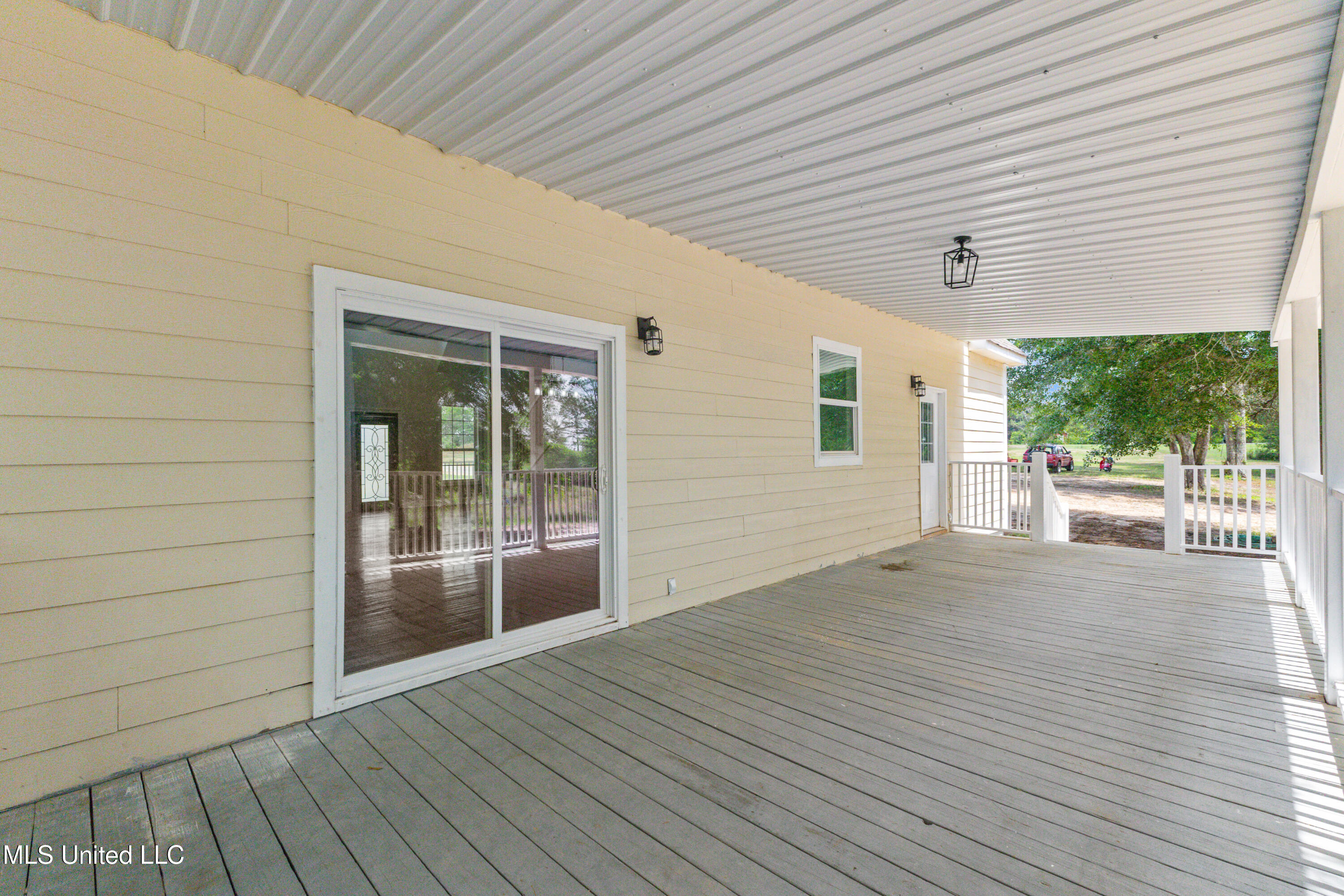 595 Delk Road, Moselle, Mississippi image 32