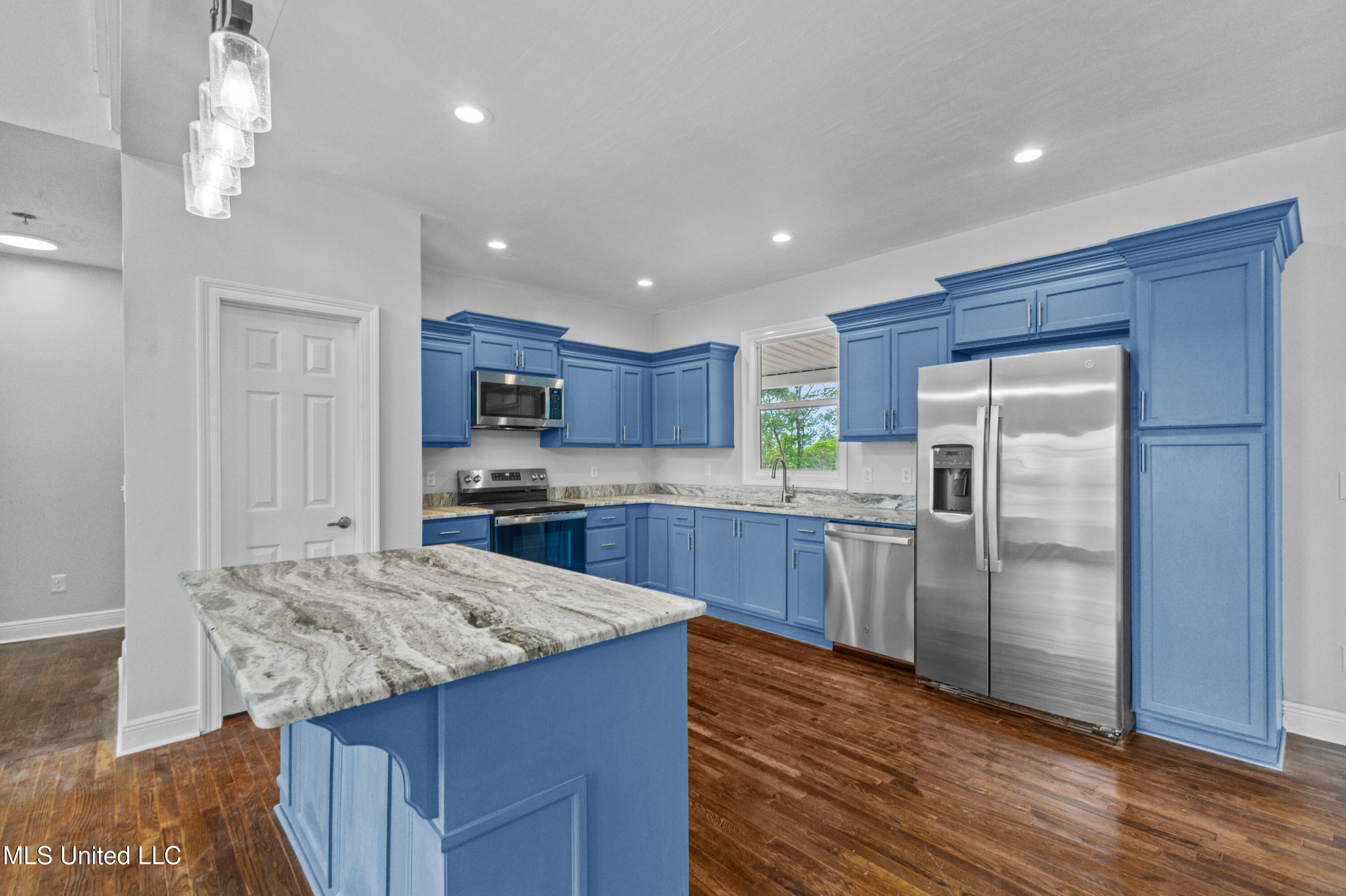 595 Delk Road, Moselle, Mississippi image 11